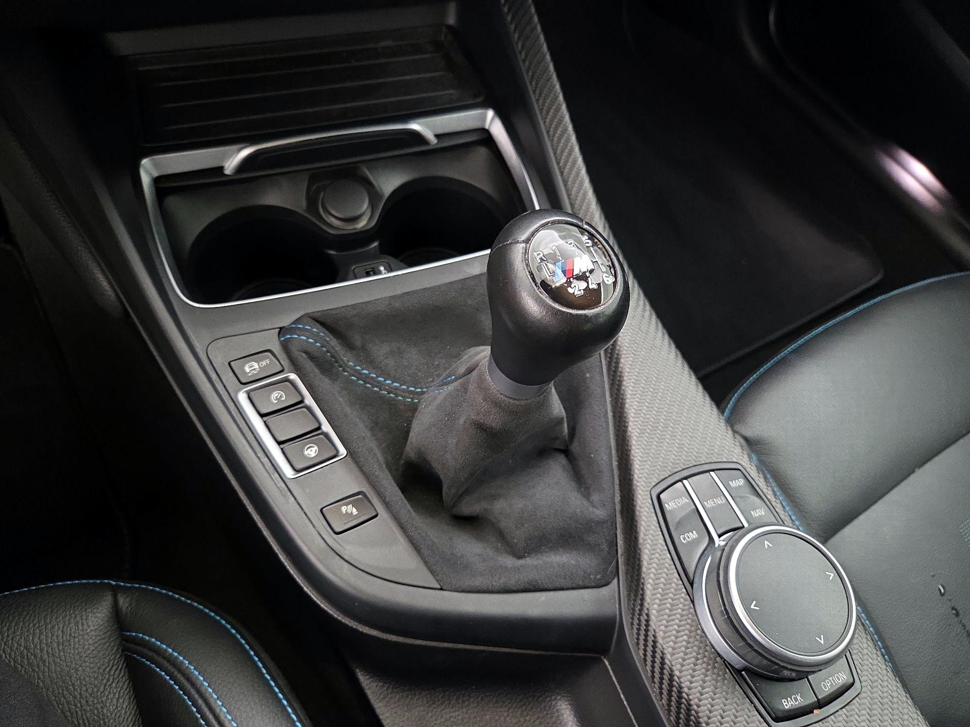 Thumbnail: 2019 BMW M2 - 18