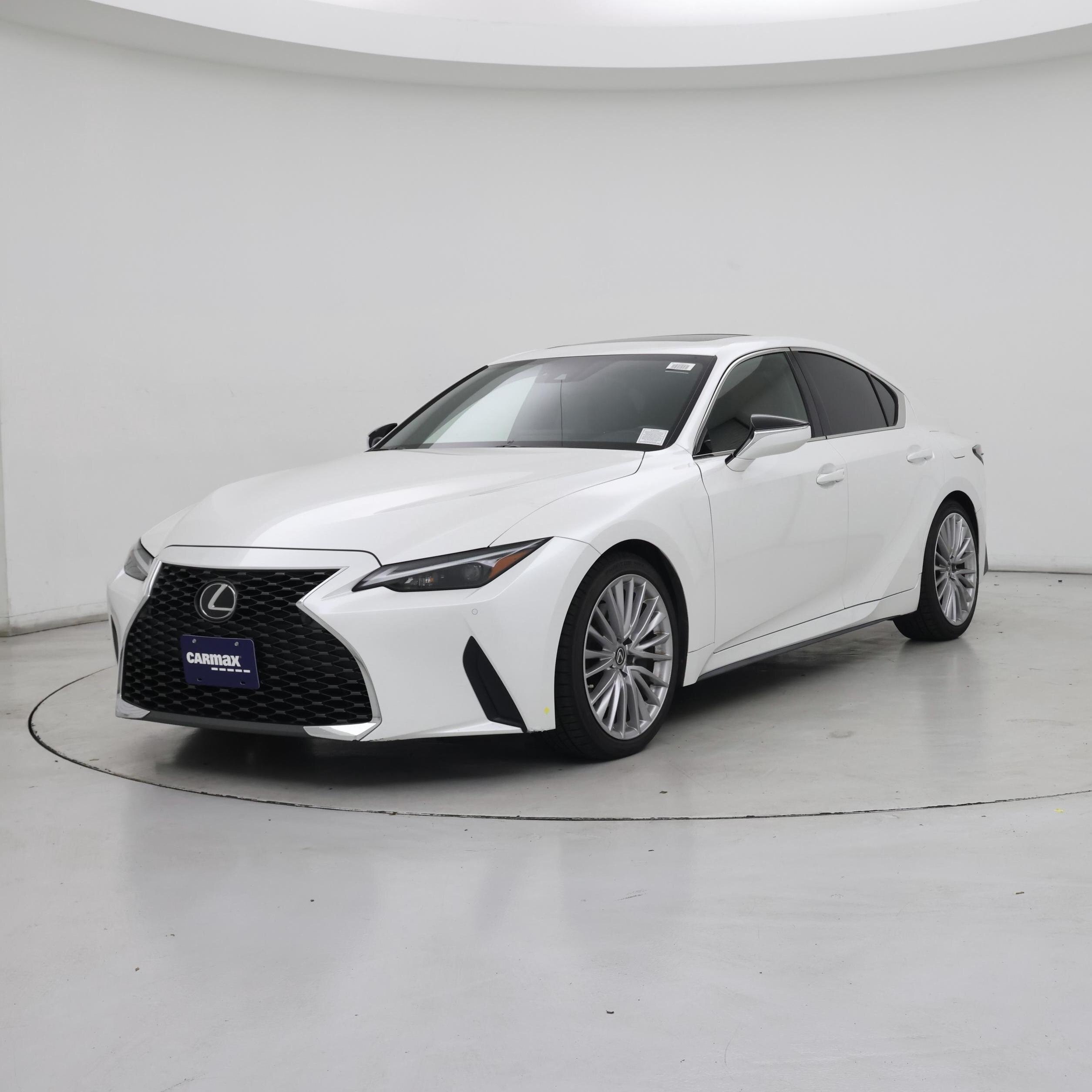 Thumbnail: 2022 Lexus IS - 4