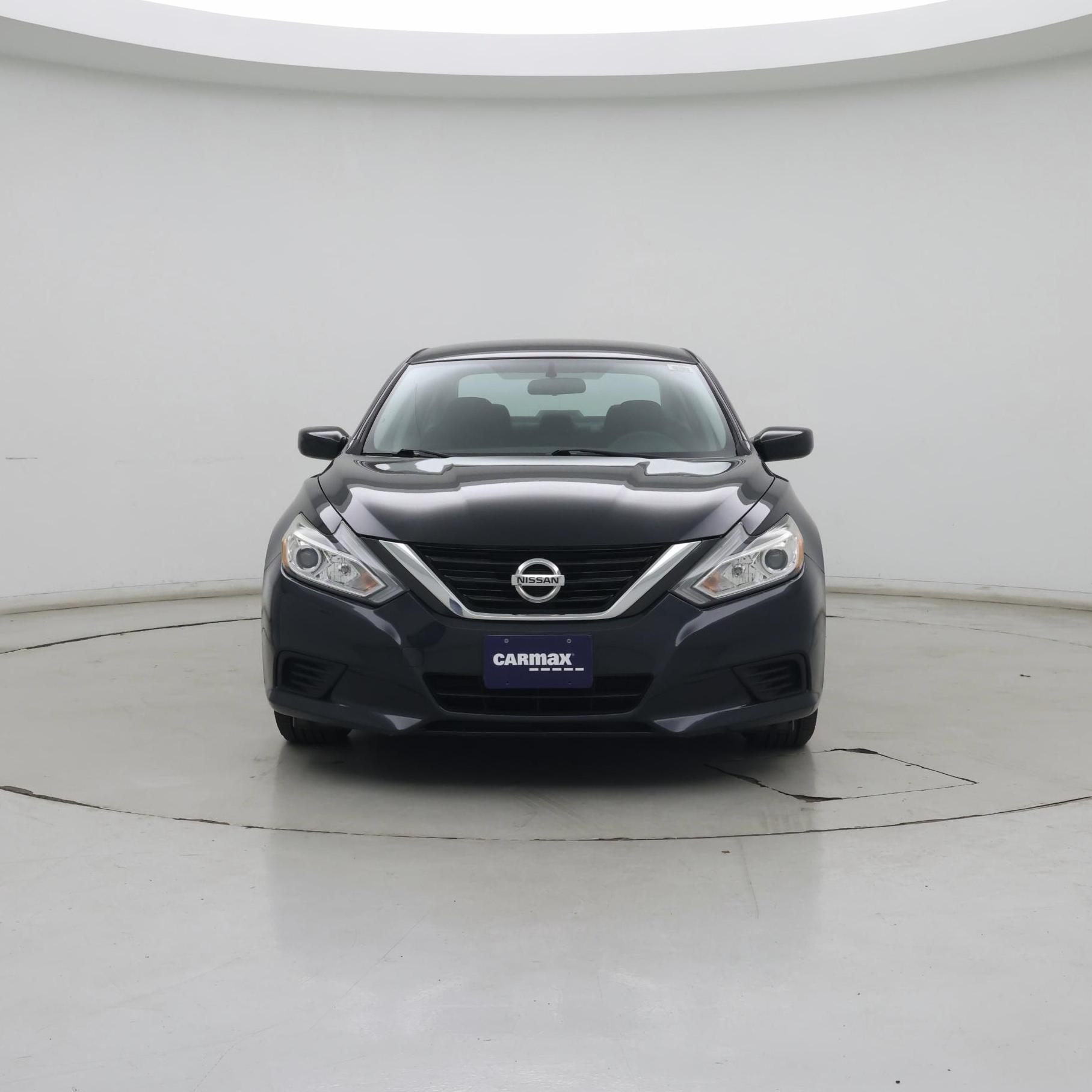 Thumbnail: 2017 Nissan Altima - 5