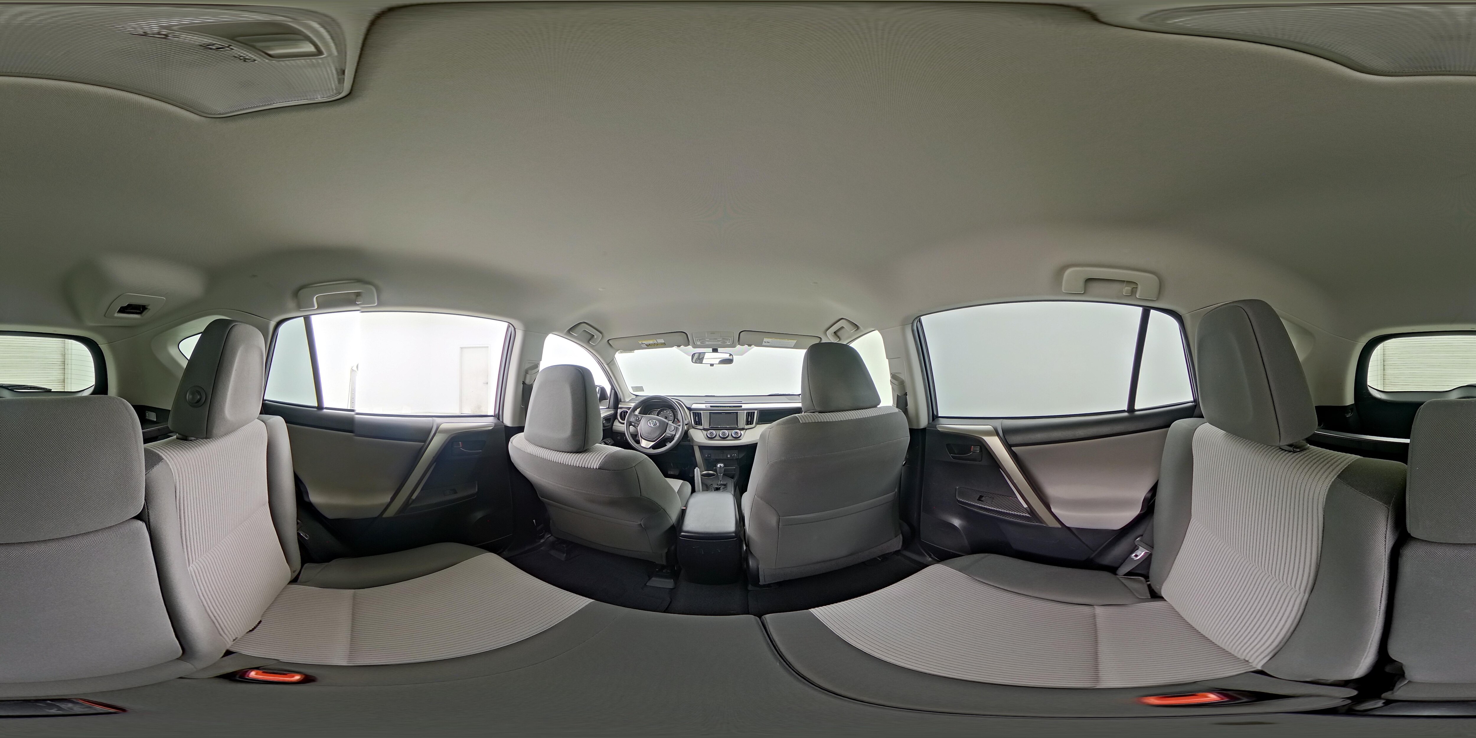 2014 Toyota RAV4 LE - Photo 25