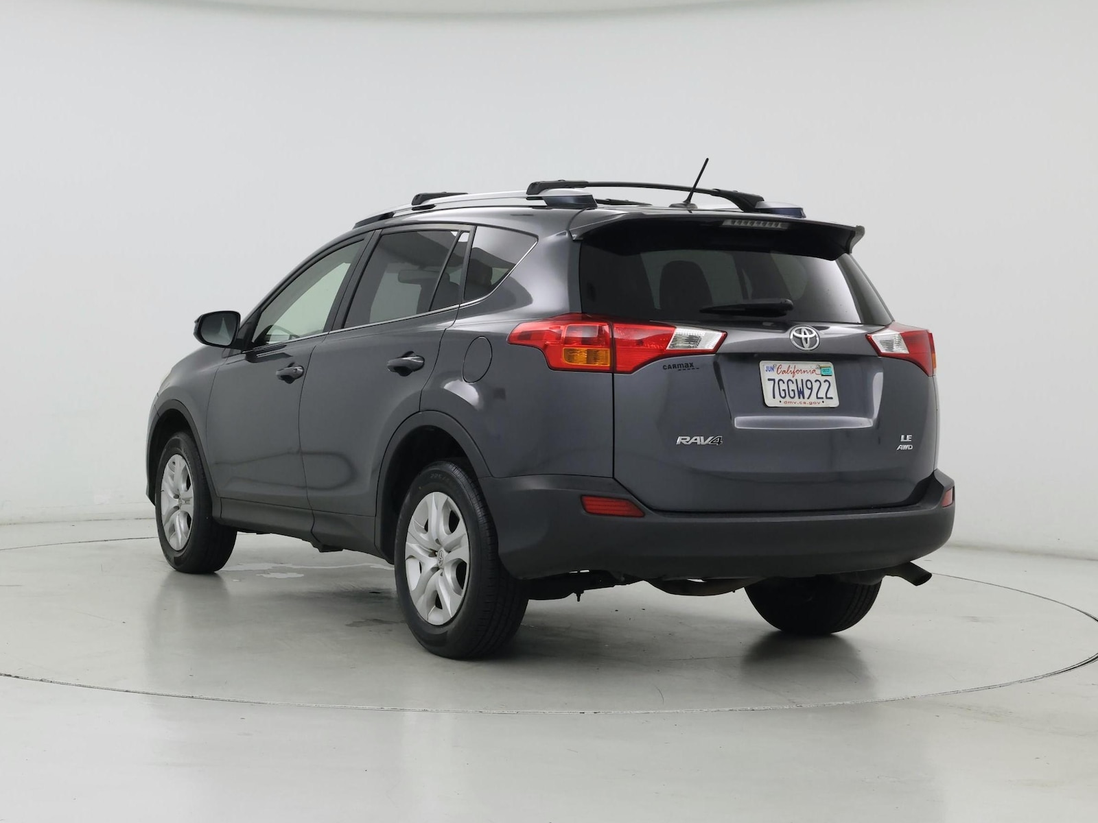 2014 Toyota RAV4 LE - Photo 3
