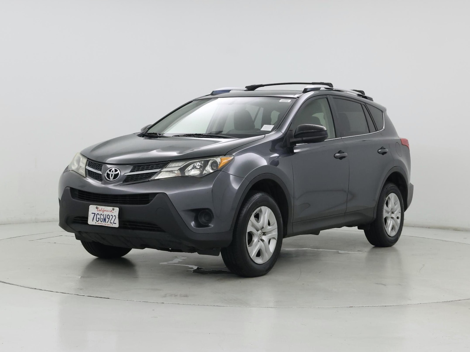 2014 Toyota RAV4 LE - Photo 5