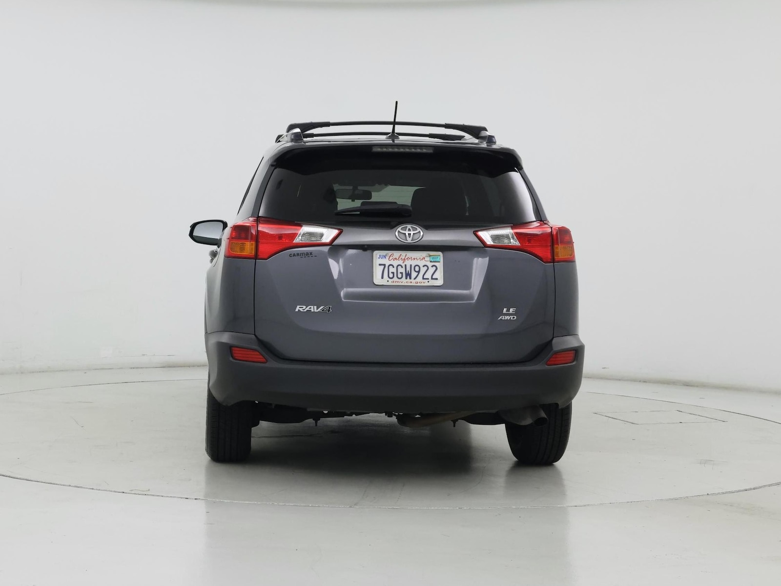 2014 Toyota RAV4 LE - Photo 7