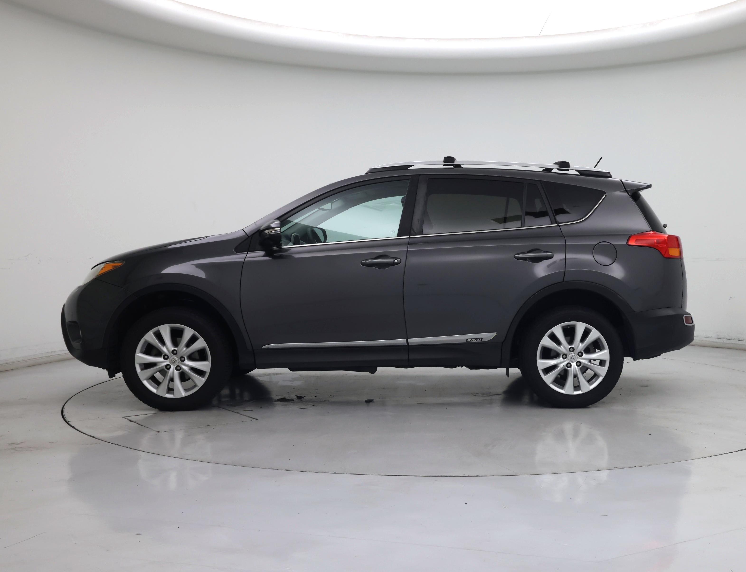 Thumbnail: 2015 Toyota RAV4 - 3