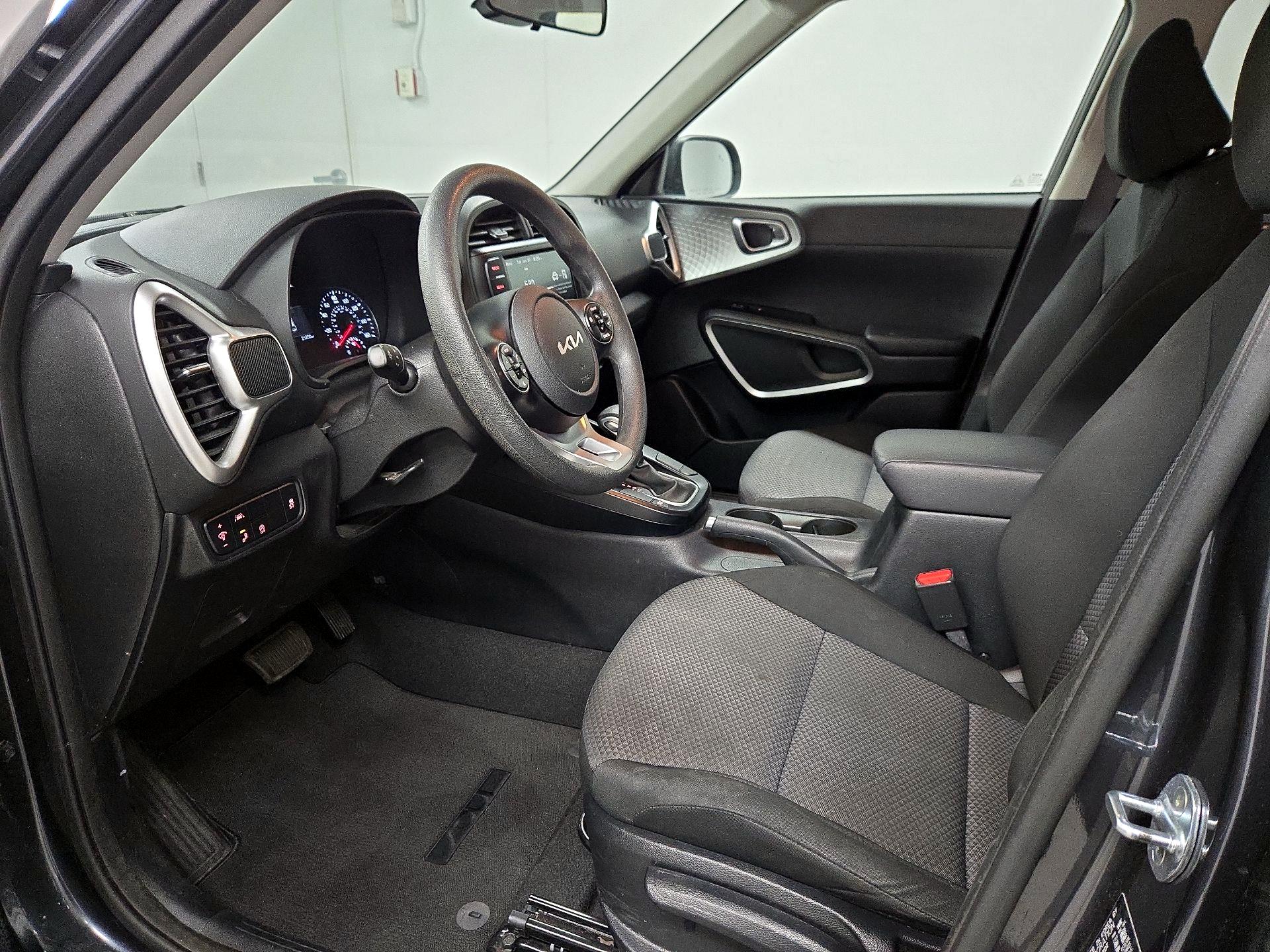 Thumbnail: 2022 Kia Soul - 11