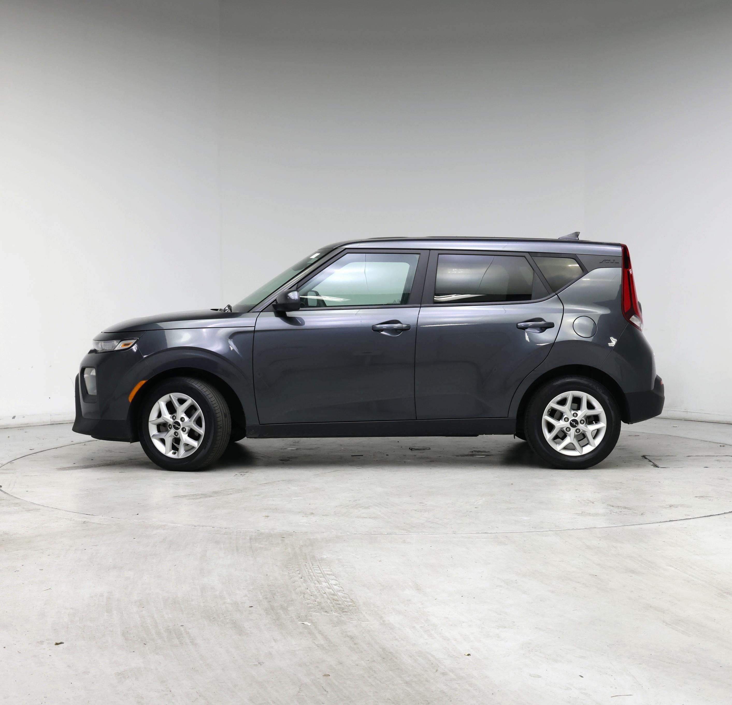 Thumbnail: 2022 Kia Soul - 3
