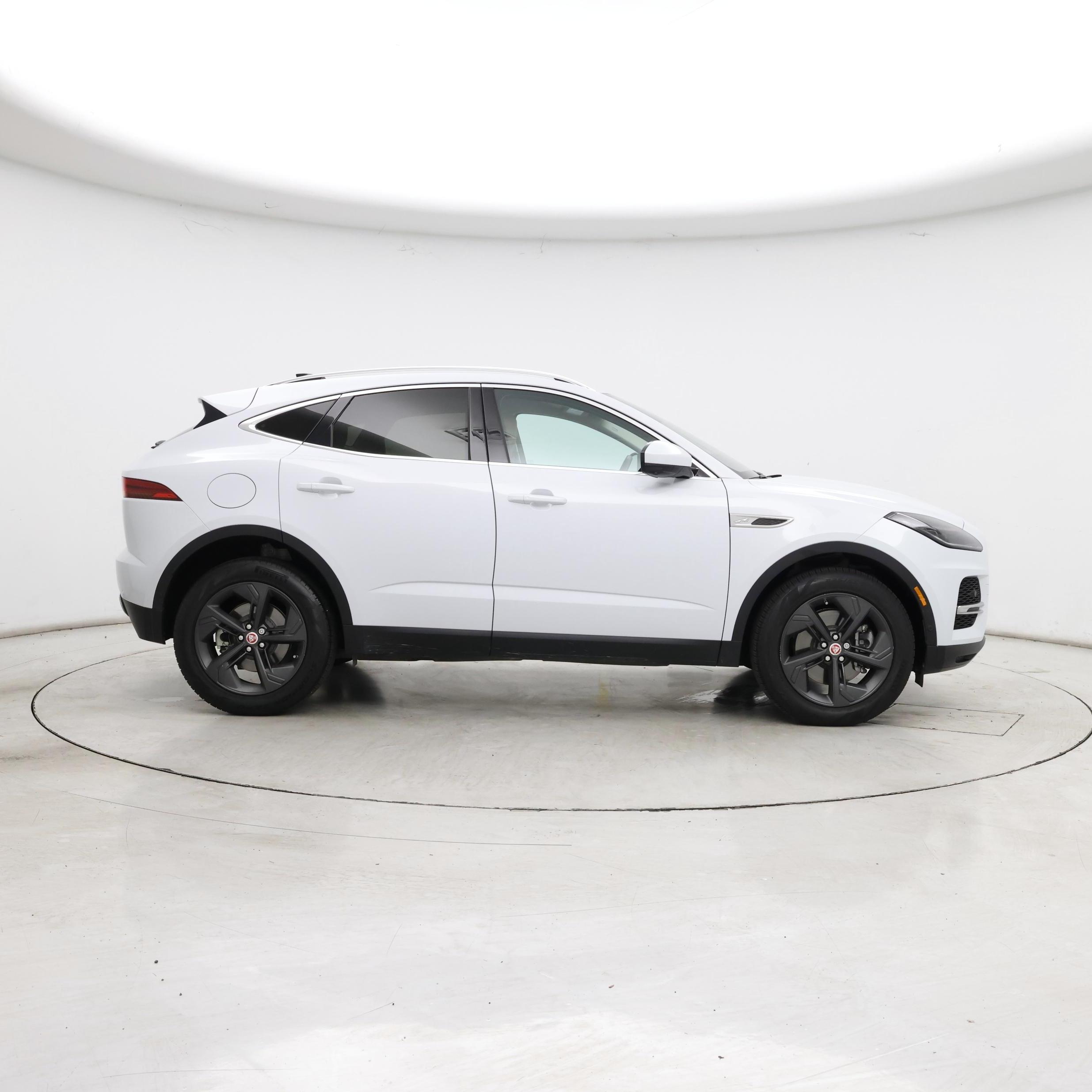 Thumbnail: 2021 Jaguar E-Pace - 7