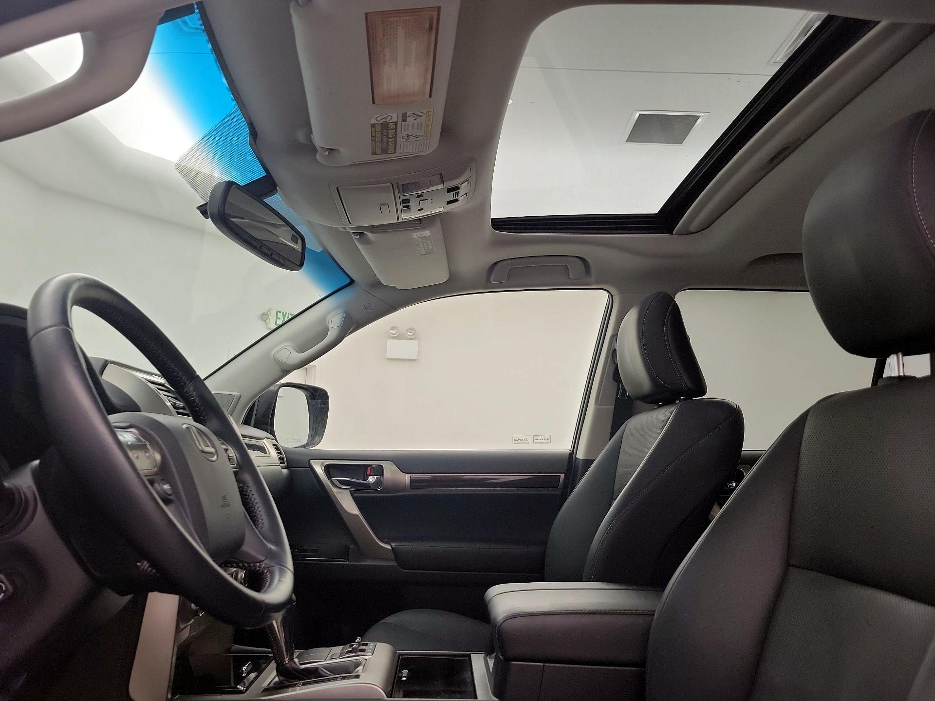 Thumbnail: 2014 Lexus GX - 19