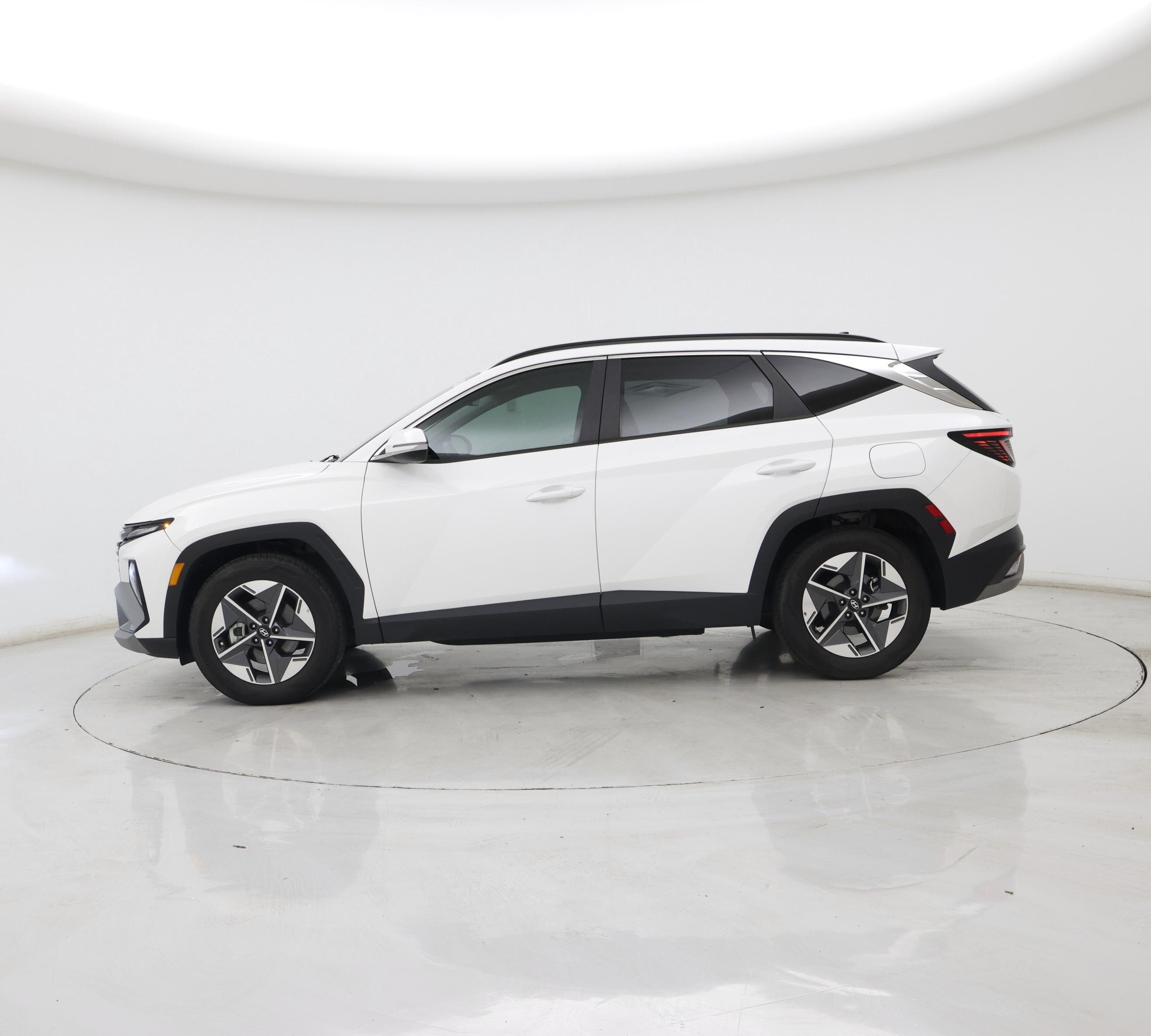 Thumbnail: 2025 Hyundai Tucson - 3