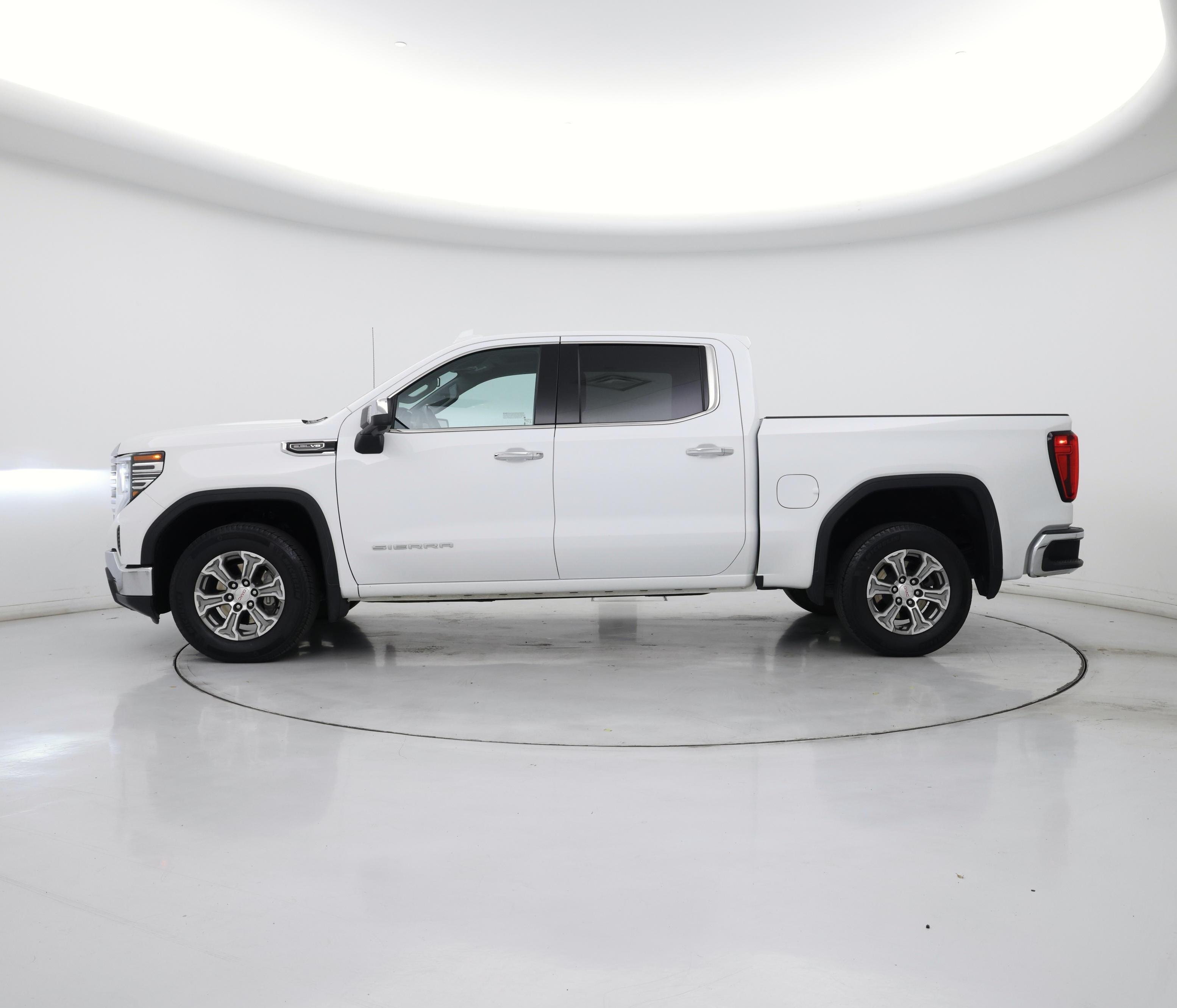 Thumbnail: 2022 GMC Sierra 1500 - 3