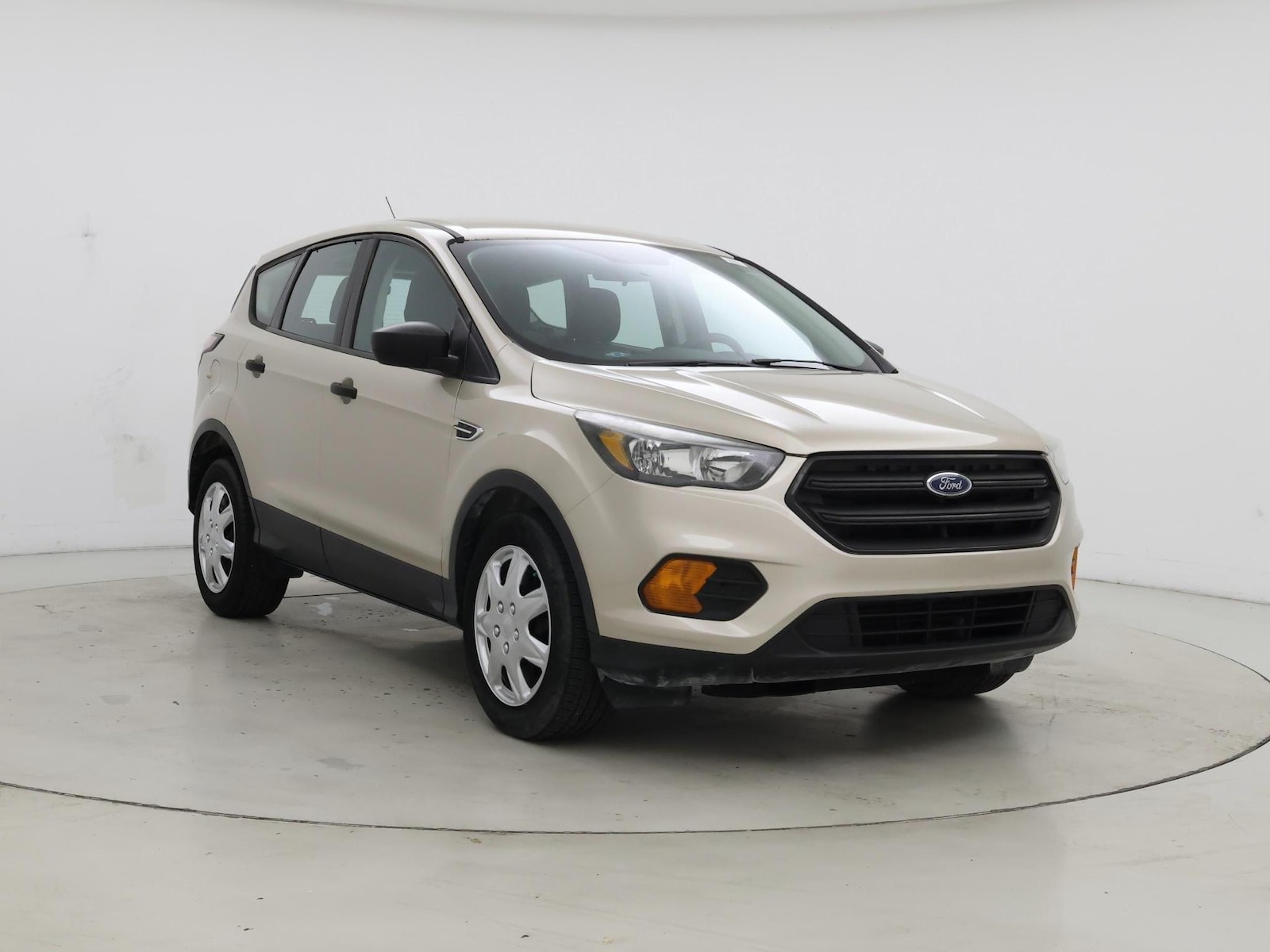 2018 Ford Escape S - Photo 2