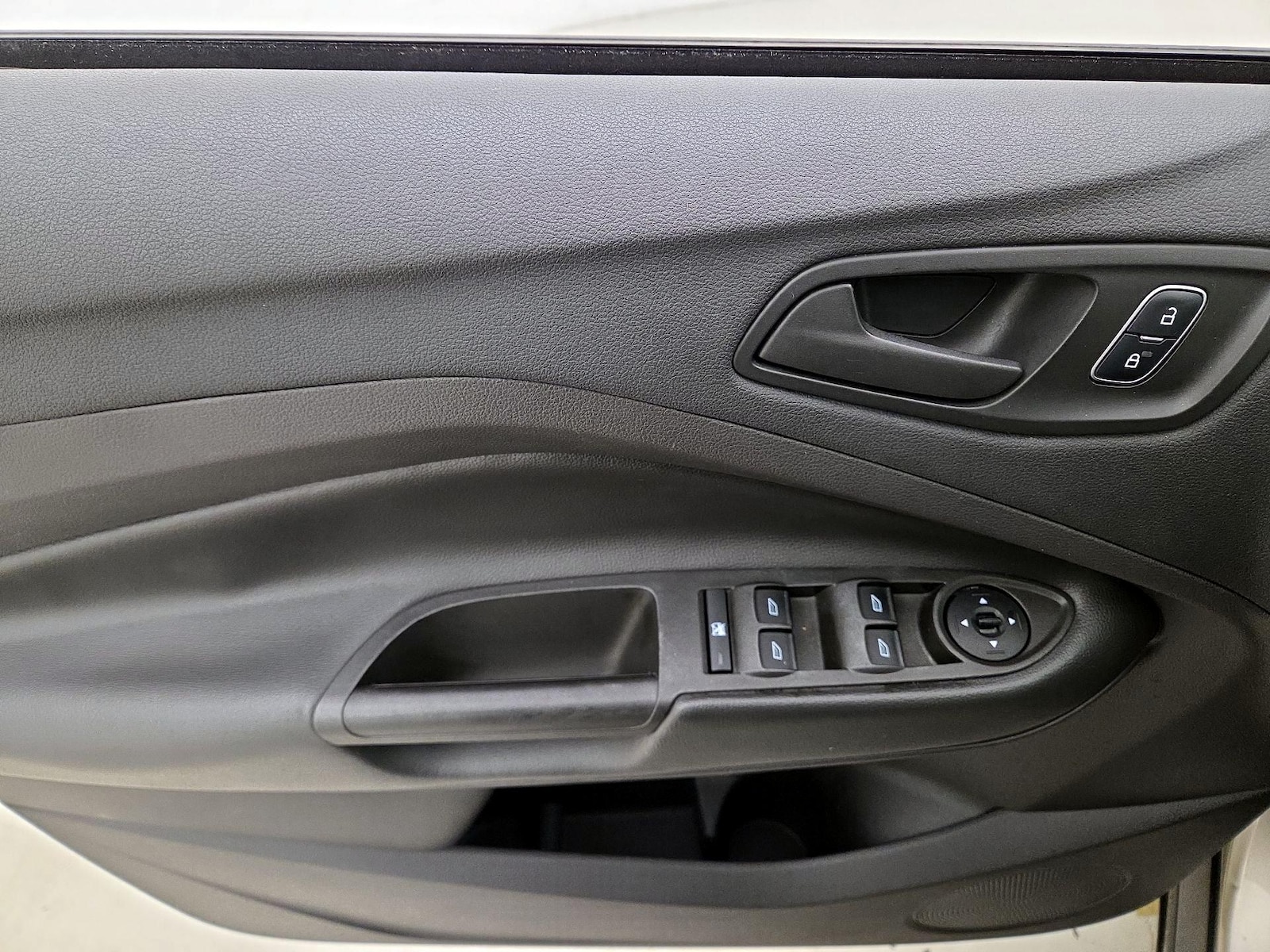 2018 Ford Escape S - Photo 13
