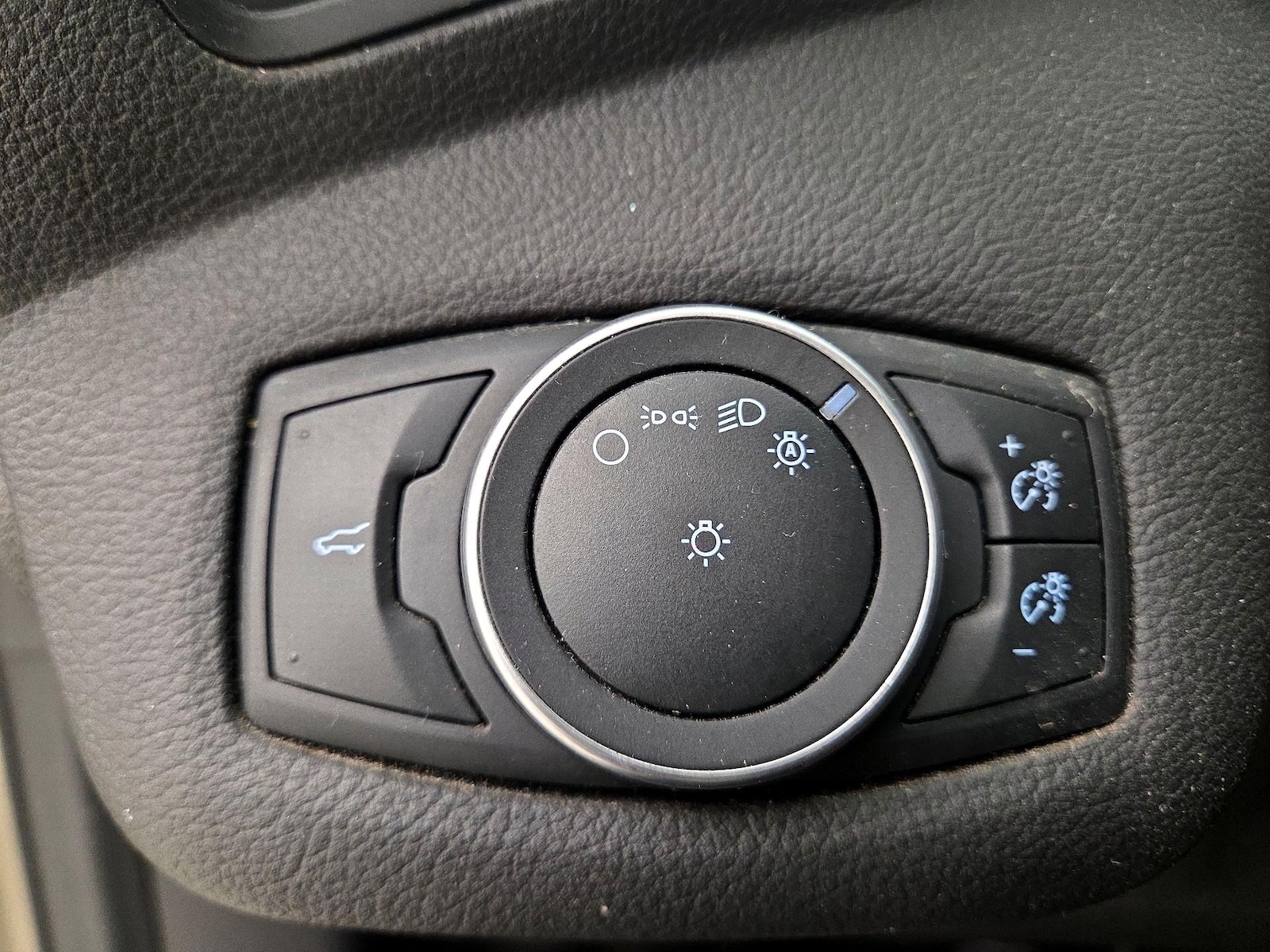2018 Ford Escape S - Photo 14