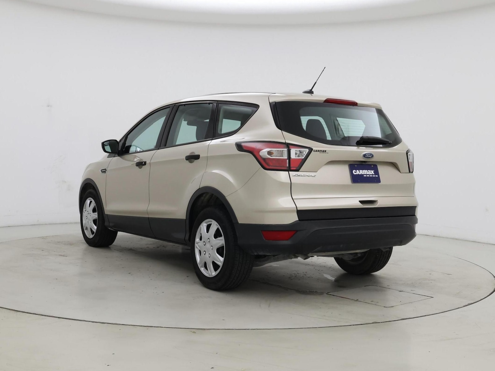 2018 Ford Escape S - Photo 3