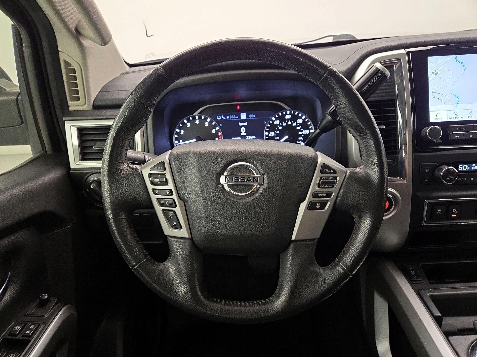 Thumbnail: 2020 Nissan Titan - 10