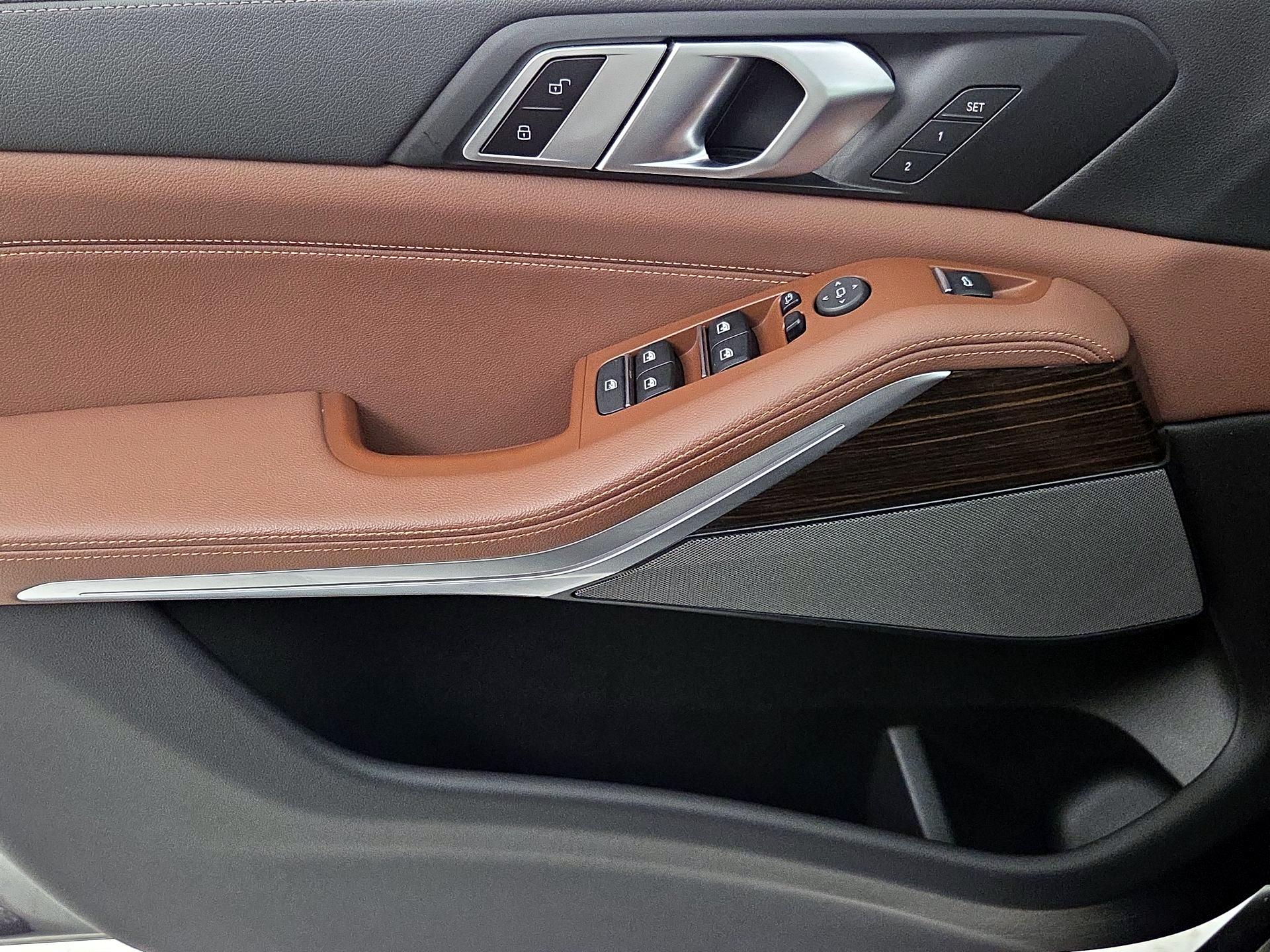 Thumbnail: 2020 BMW X5 - 12
