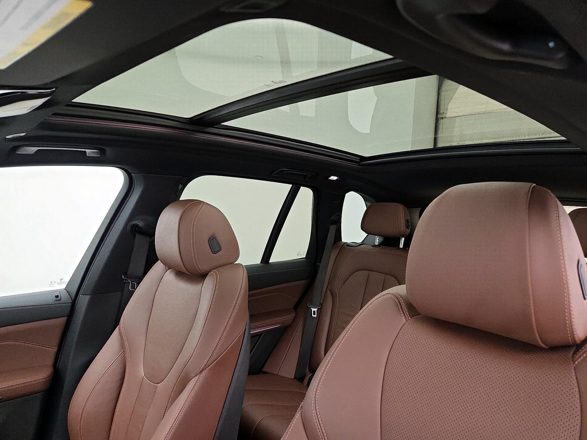 Thumbnail: 2020 BMW X5 - 20