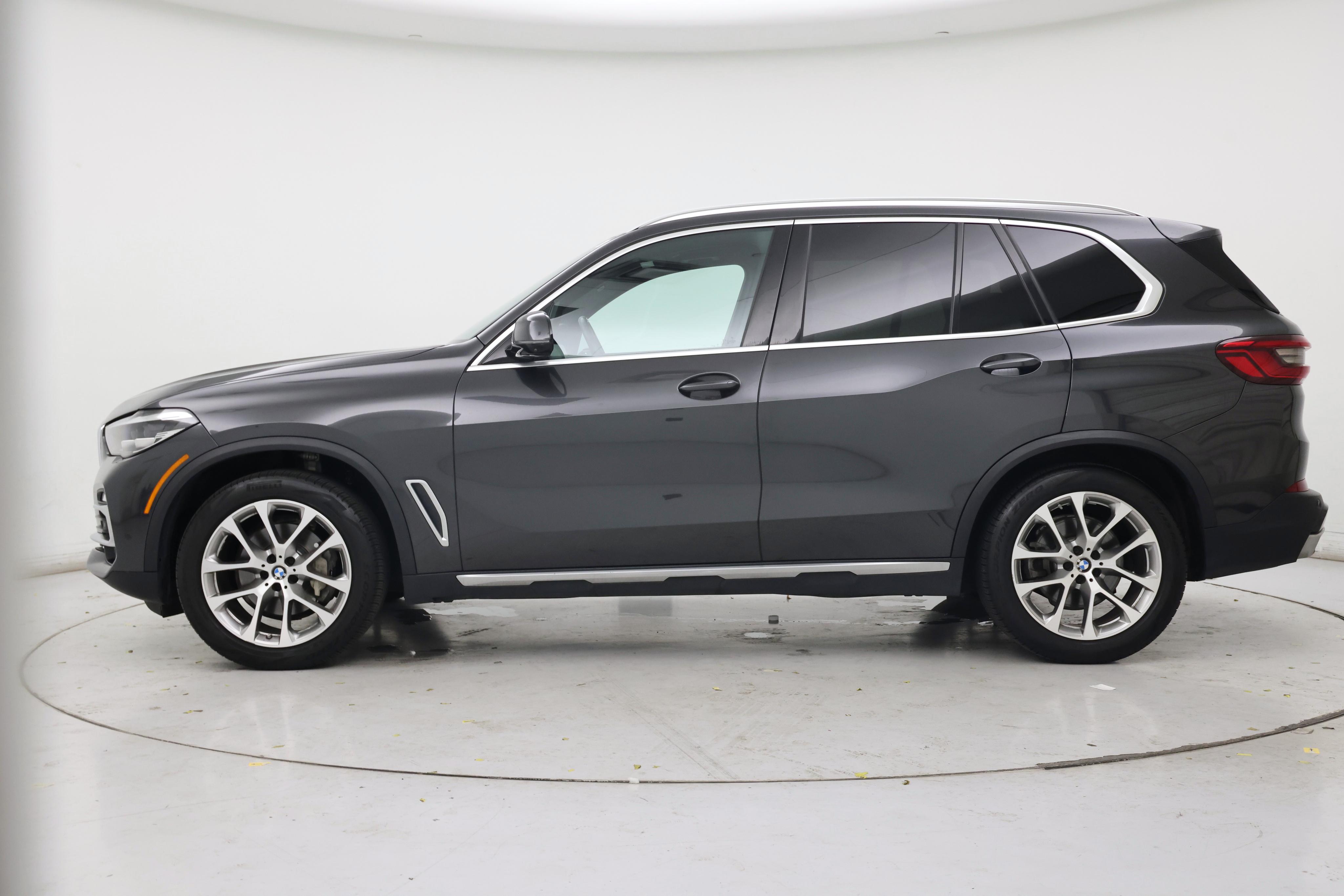 Thumbnail: 2020 BMW X5 - 3