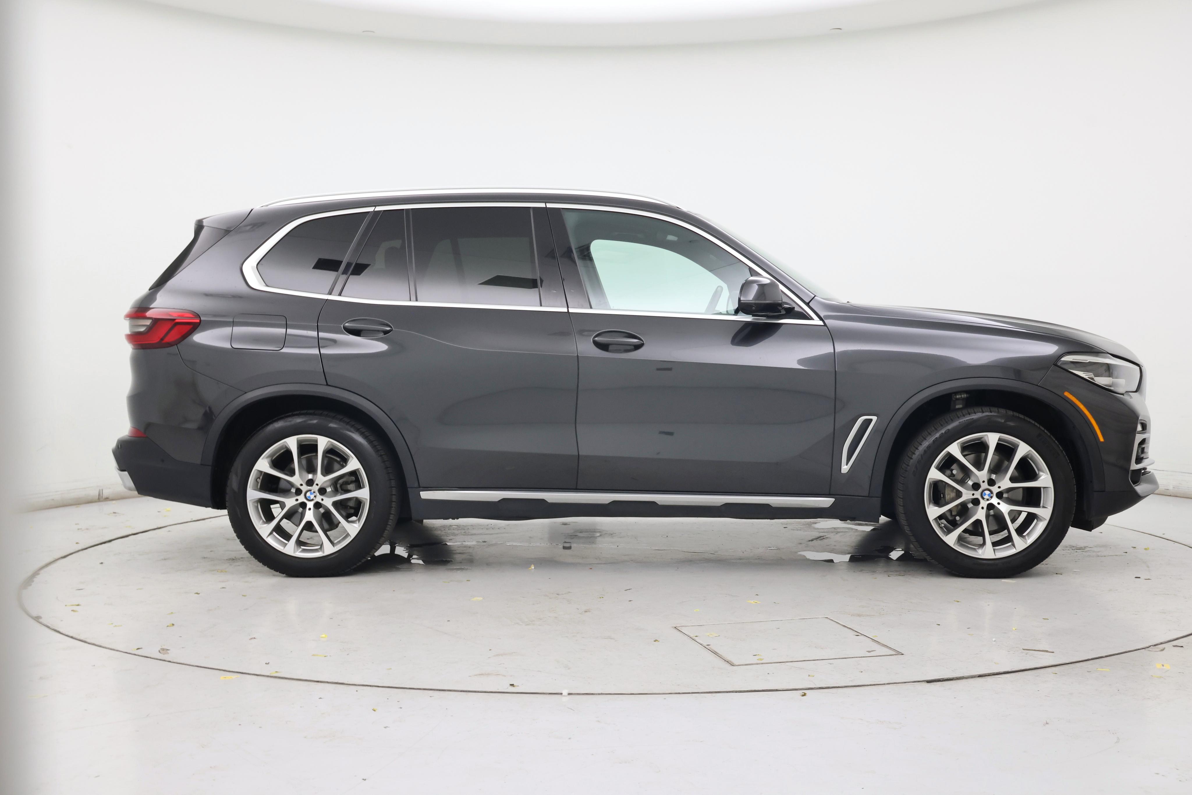 Thumbnail: 2020 BMW X5 - 7