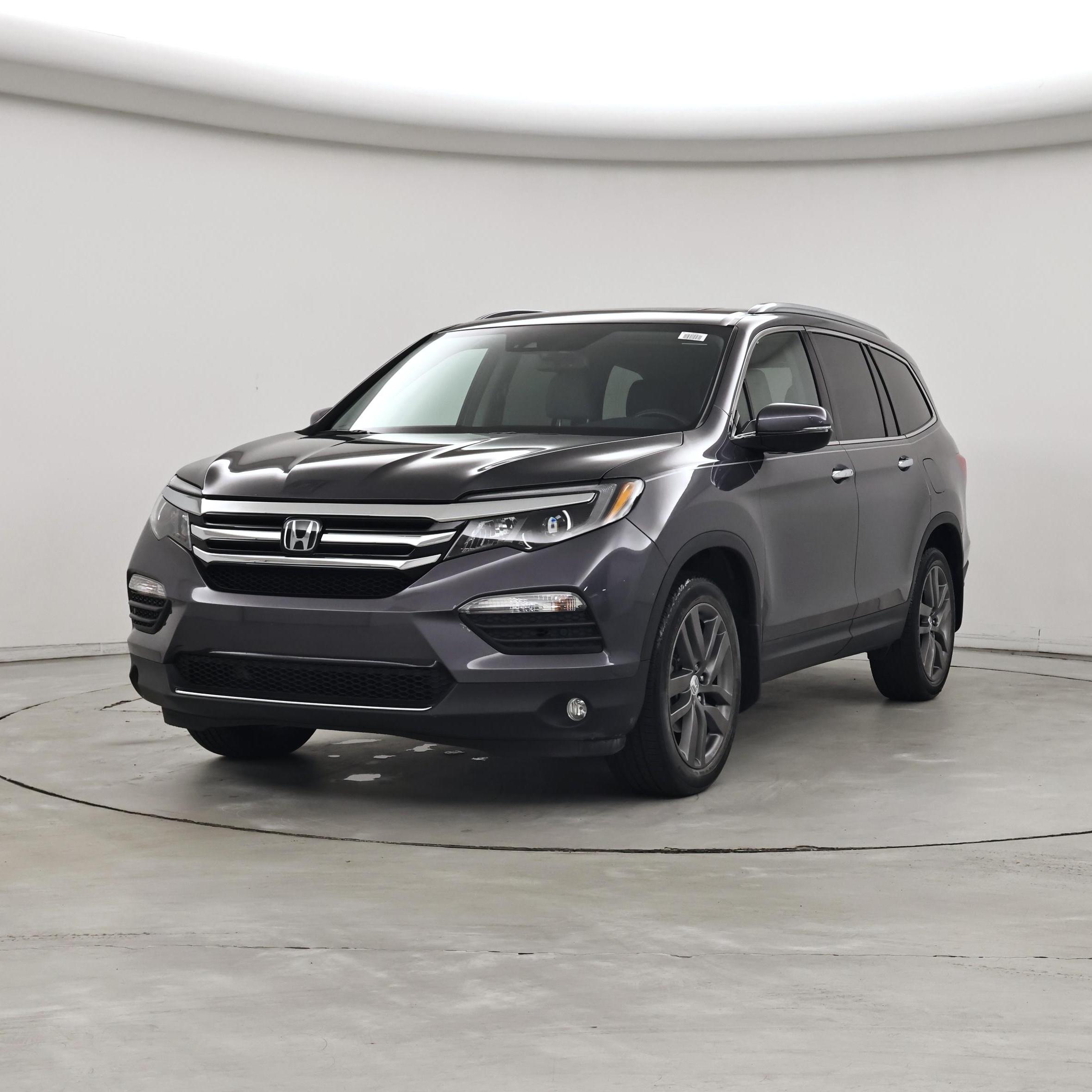 Thumbnail: 2018 Honda Pilot - 4