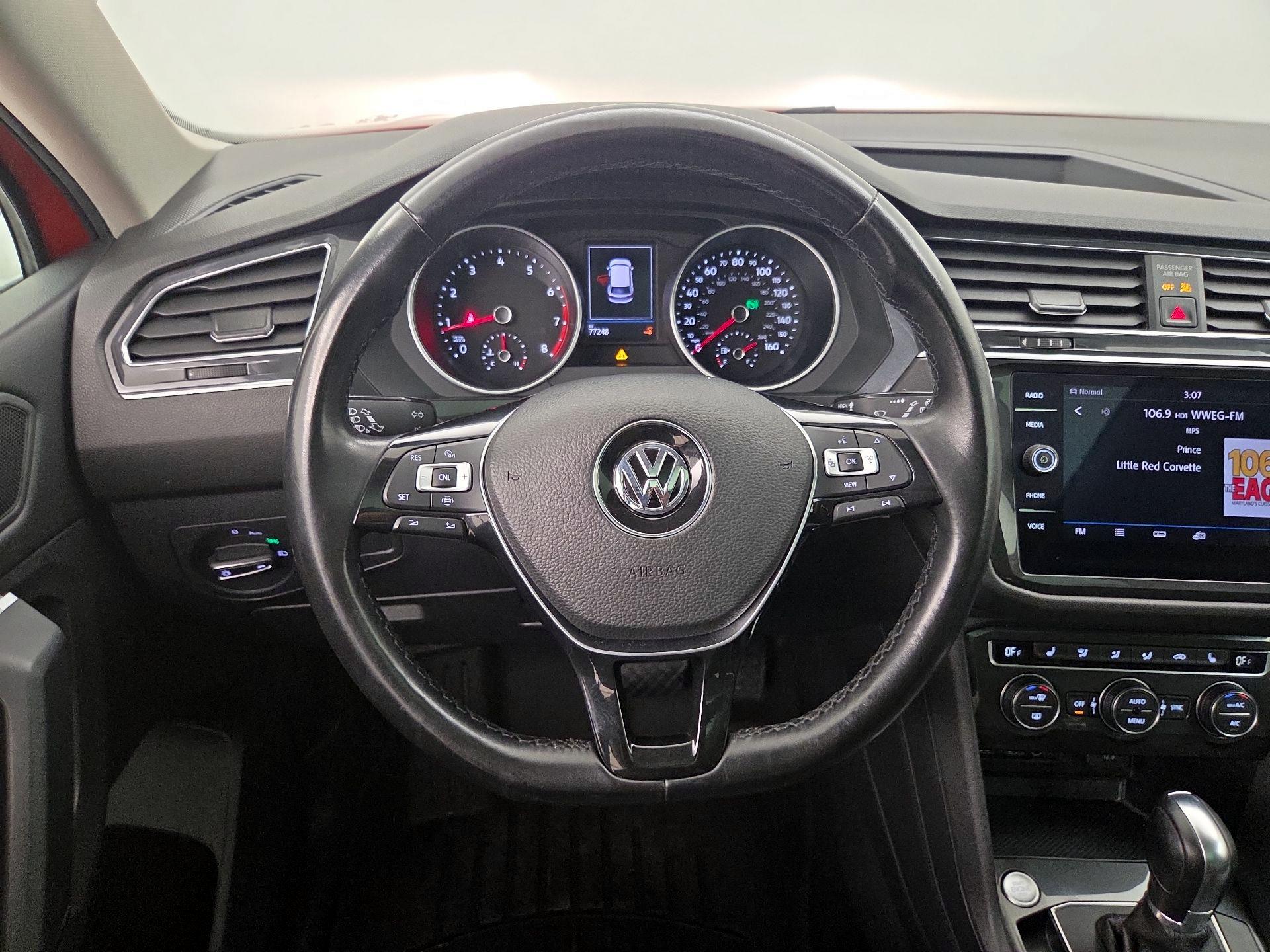 Thumbnail: 2019 Volkswagen Tiguan - 10