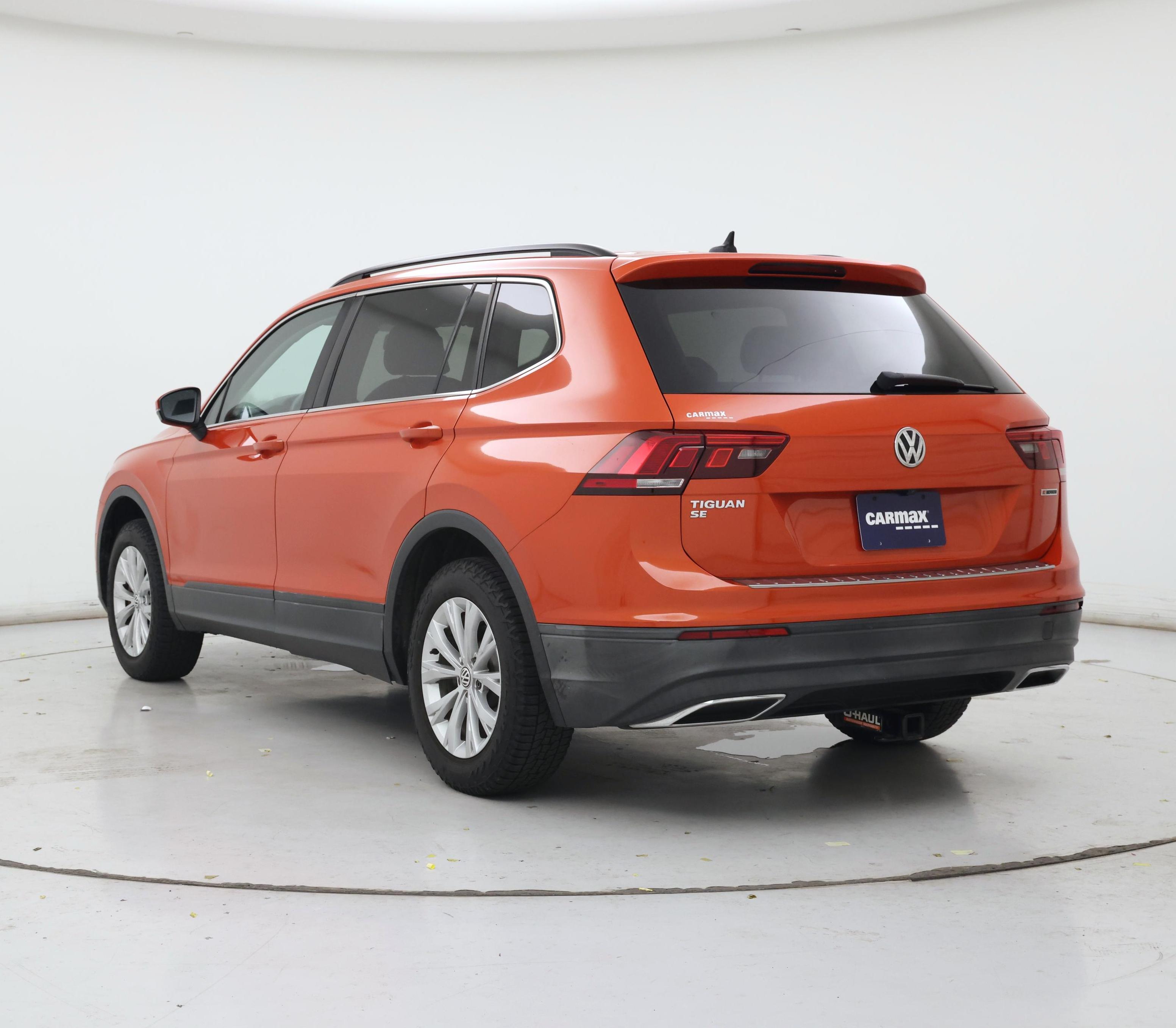 Thumbnail: 2019 Volkswagen Tiguan - 2