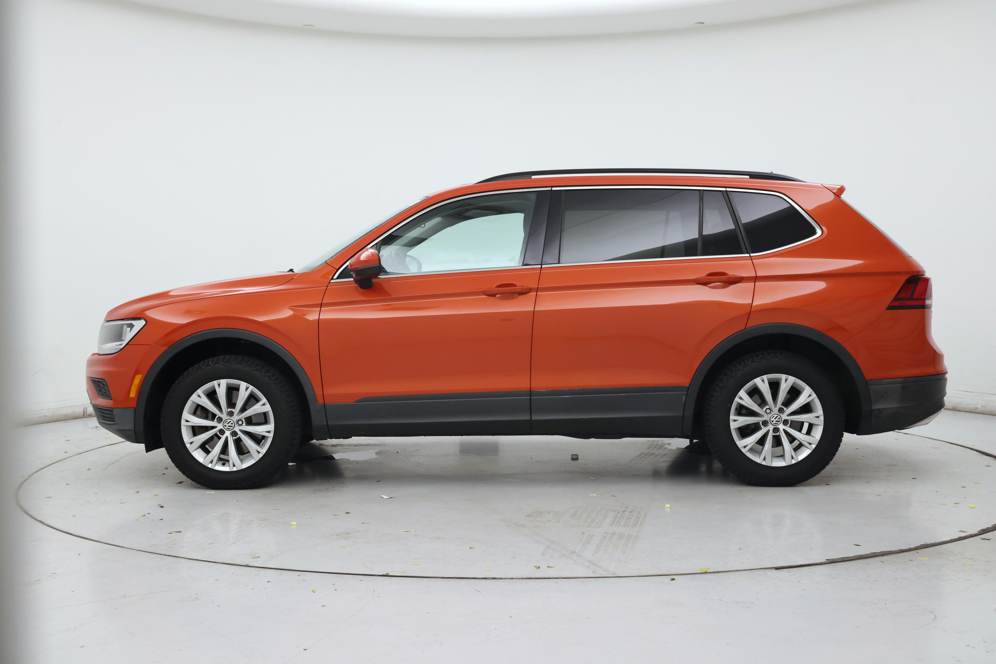 Thumbnail: 2019 Volkswagen Tiguan - 3