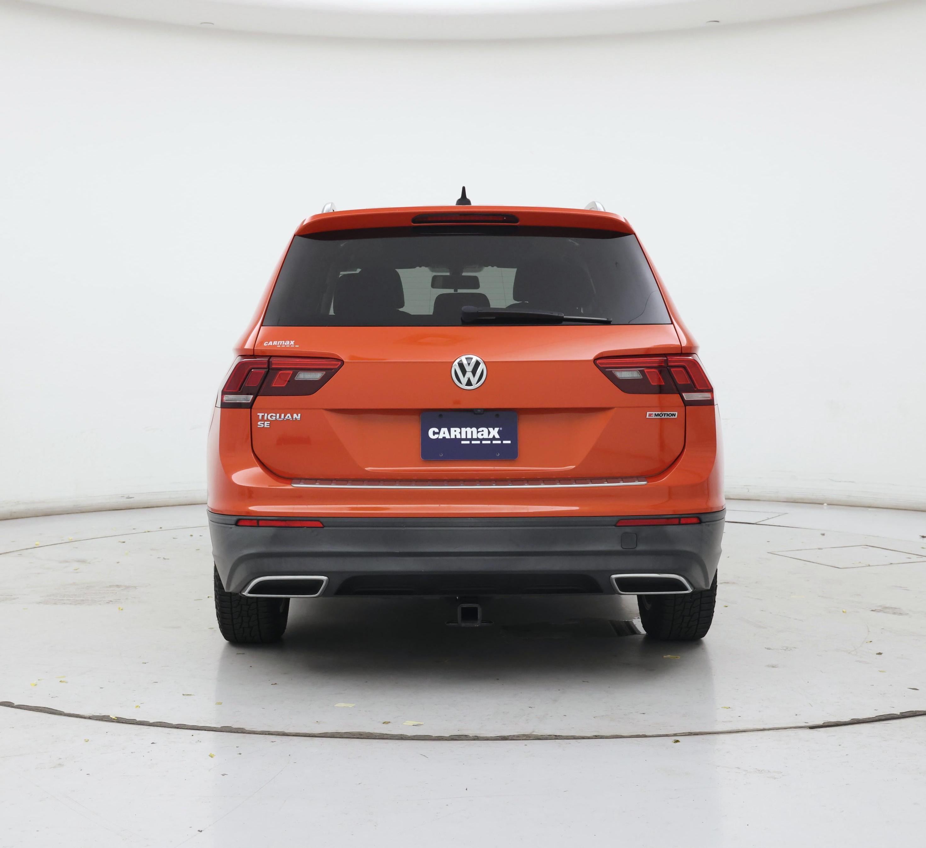 Thumbnail: 2019 Volkswagen Tiguan - 6