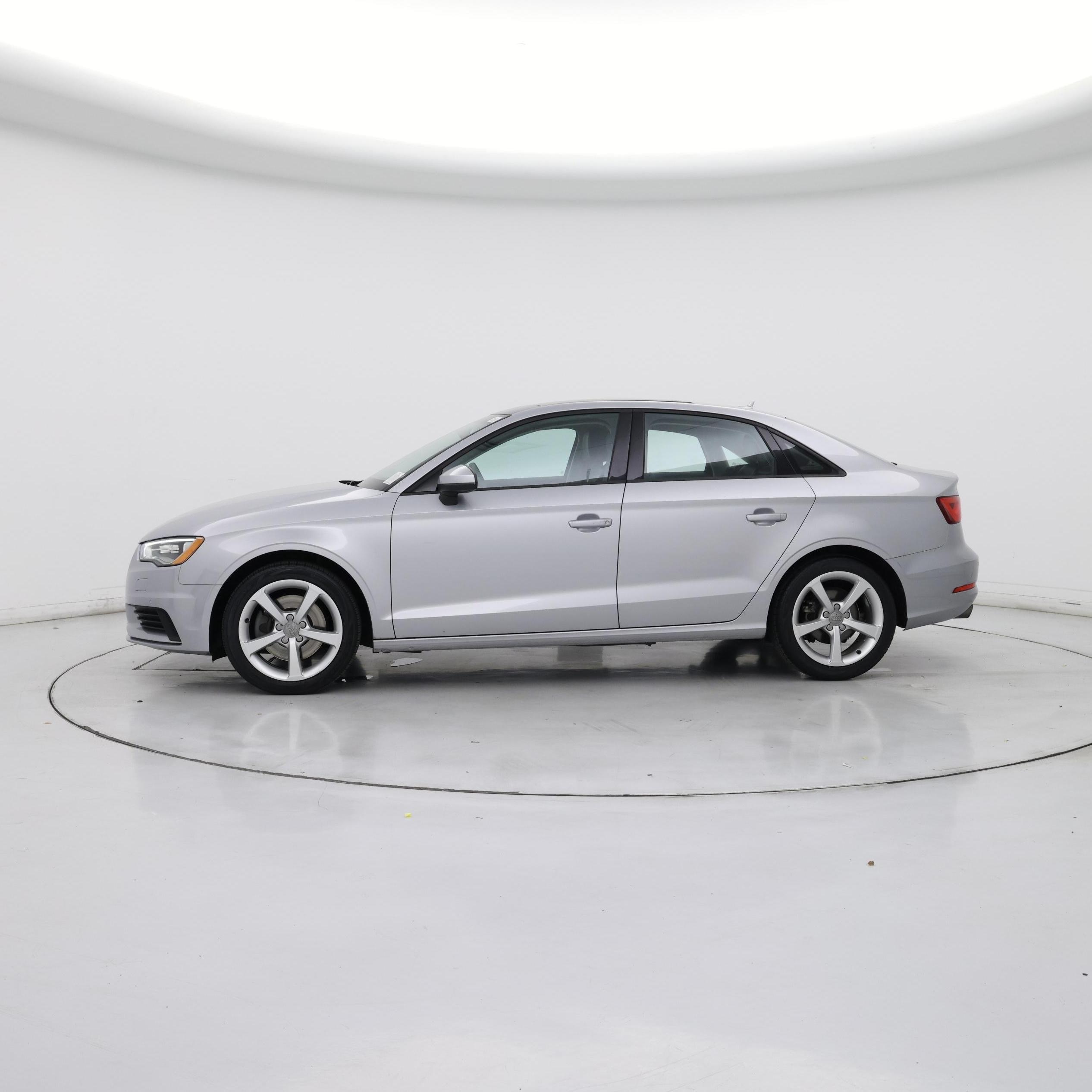 Thumbnail: 2015 Audi A3 - 3