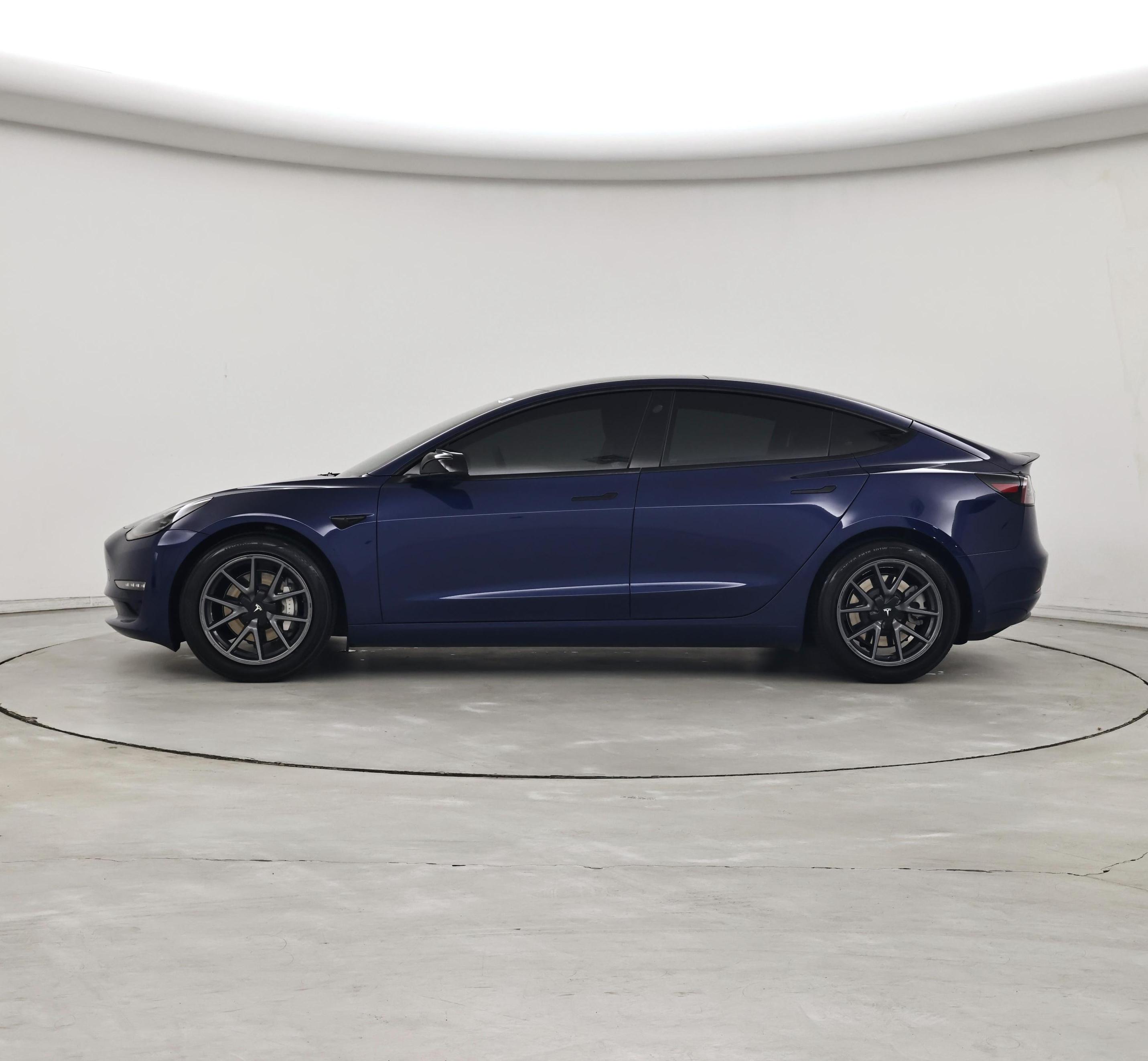 Thumbnail: 2022 Tesla Model 3 - 3