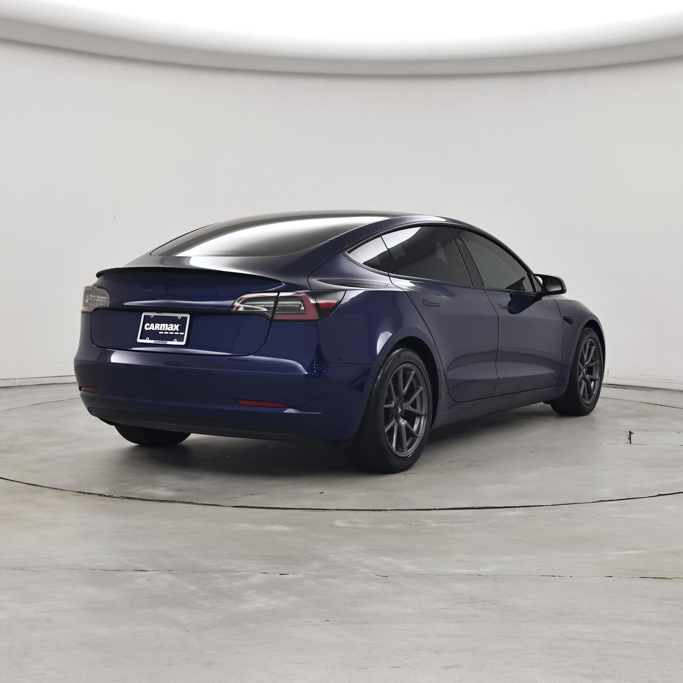 Thumbnail: 2022 Tesla Model 3 - 8