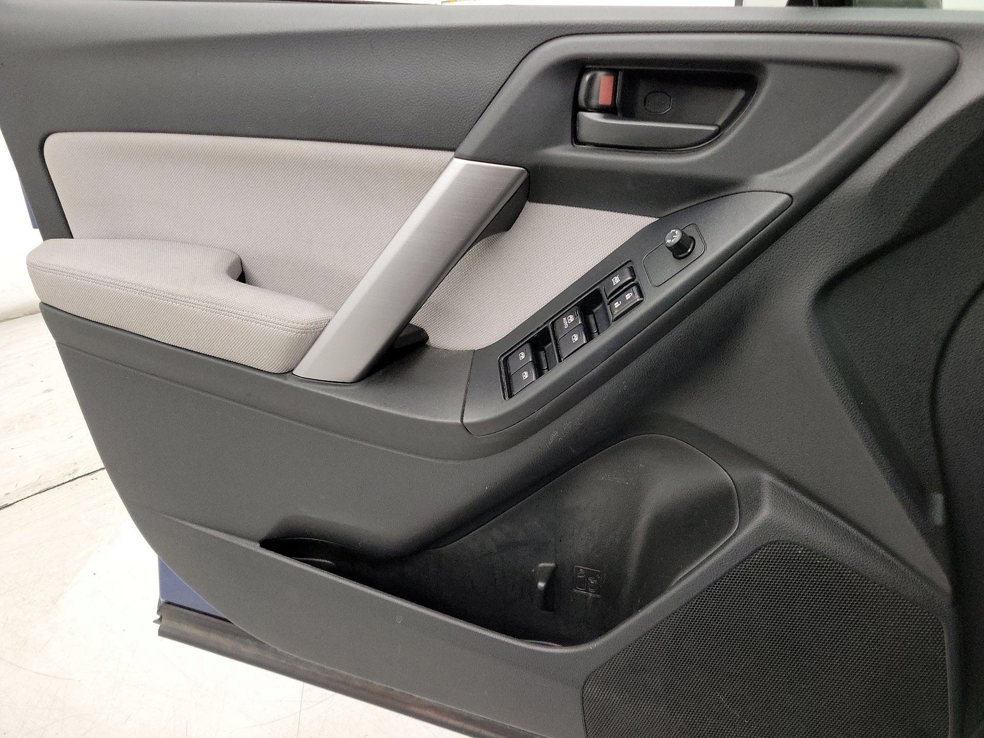 Thumbnail: 2014 Subaru Forester - 12