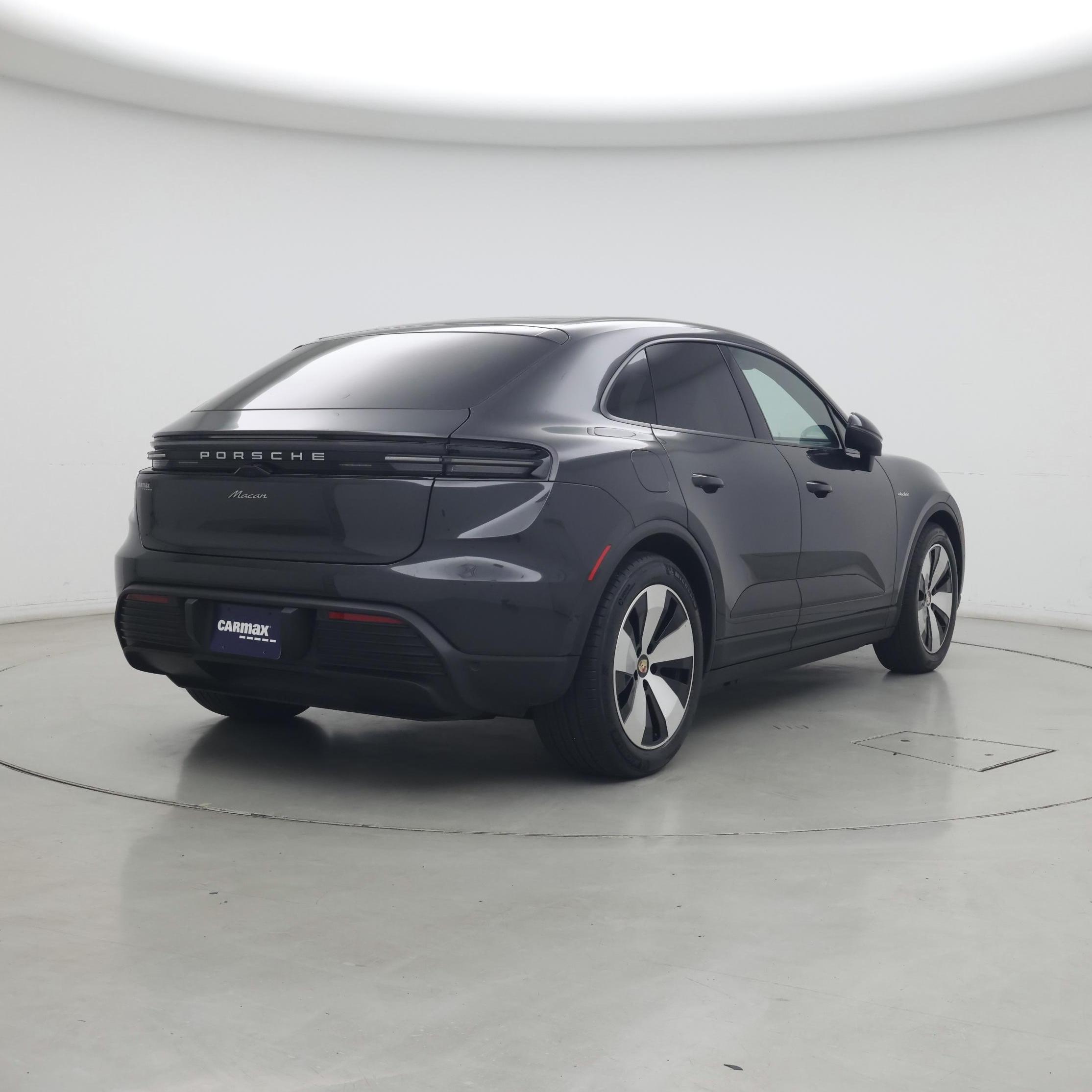 Thumbnail: 2025 Porsche Macan - 8