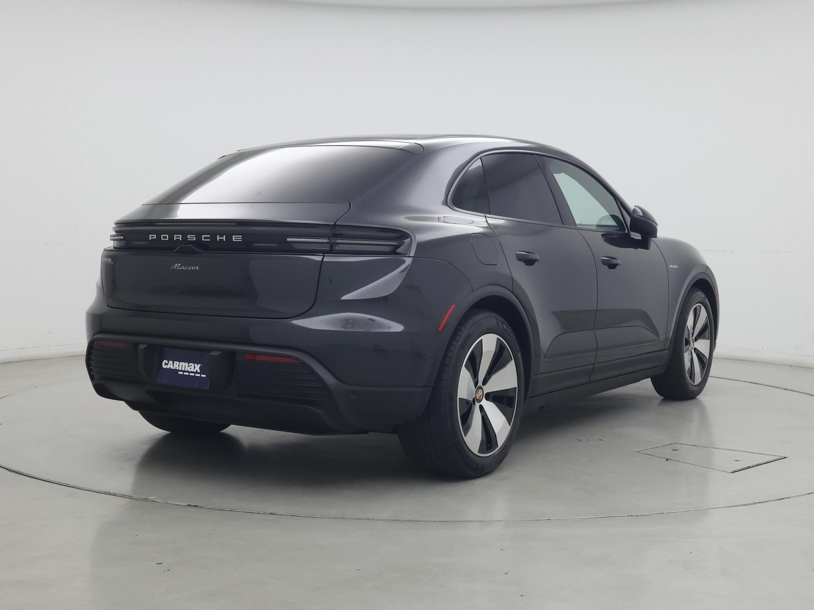 2025 Porsche Macan Base - Photo 9
