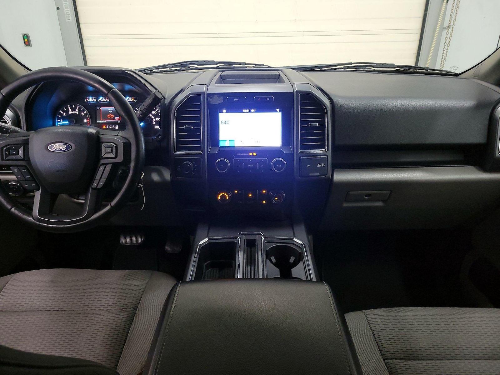 2019 Ford F-150 XLT - Photo 10