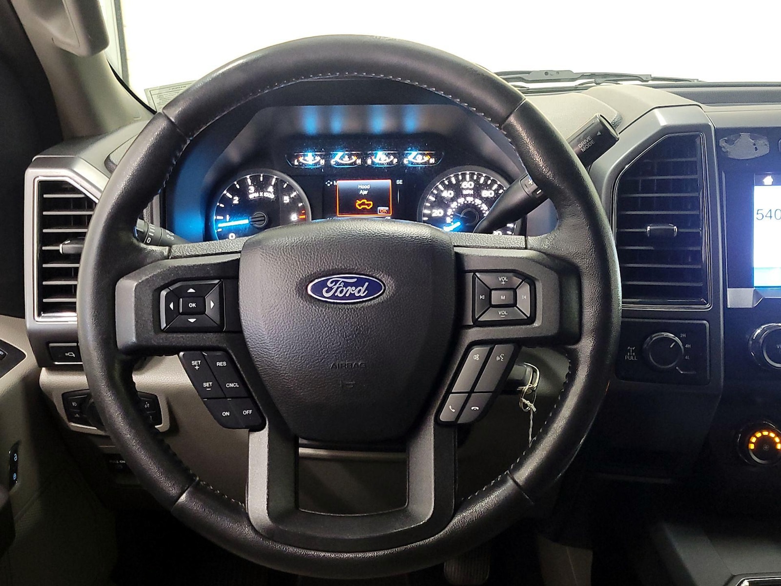 2019 Ford F-150 XLT - Photo 11