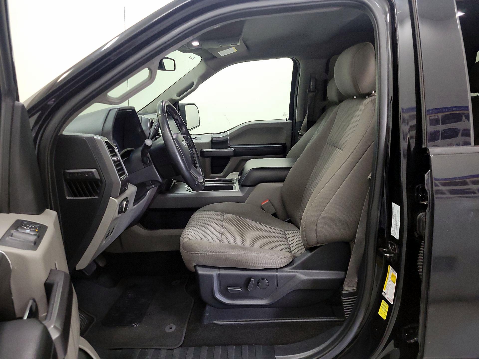 Thumbnail: 2019 Ford F-150 - 11