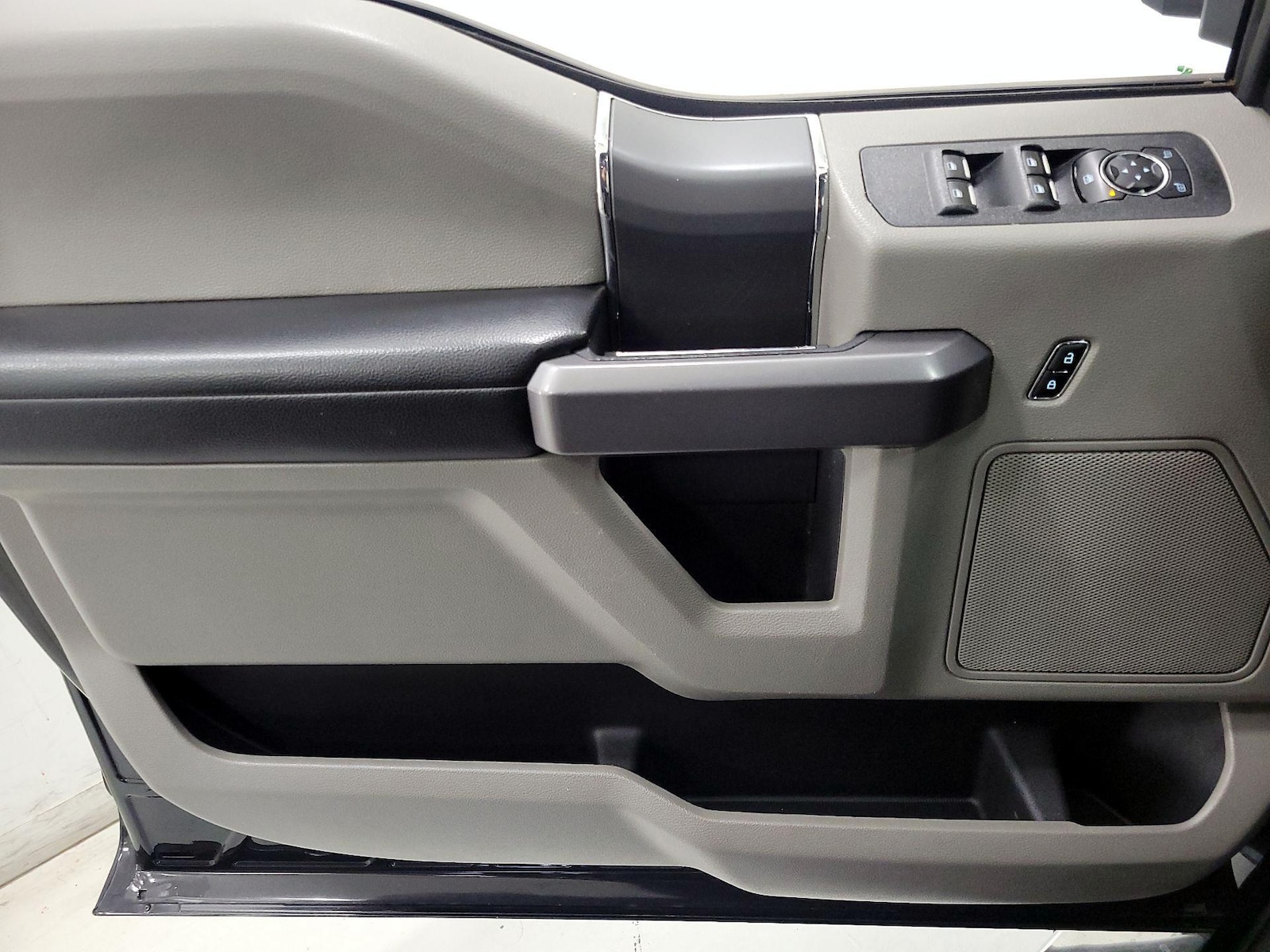2019 Ford F-150 XLT - Photo 13