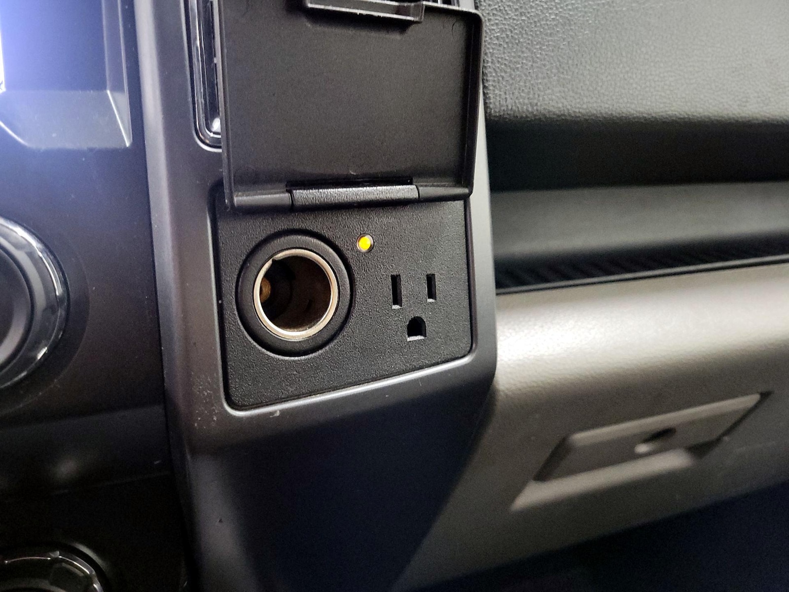 2019 Ford F-150 XLT - Photo 19