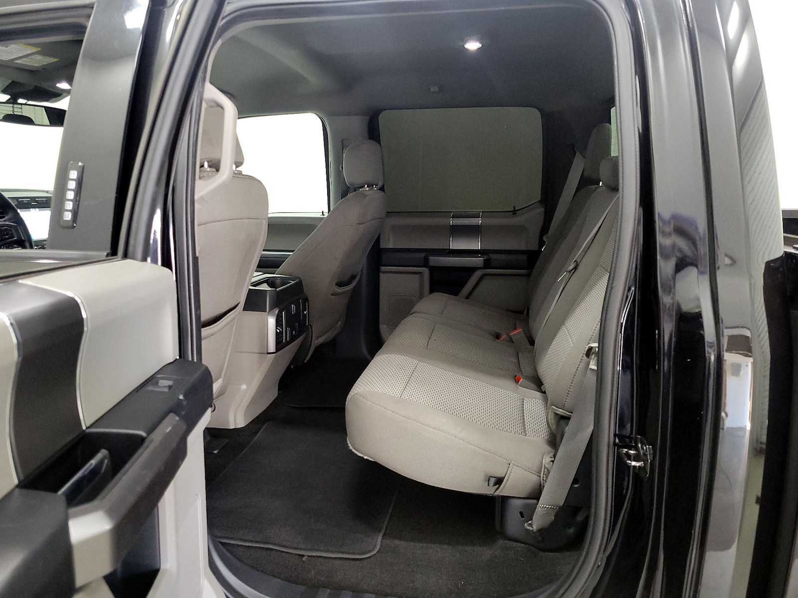 2019 Ford F-150 XLT - Photo 20