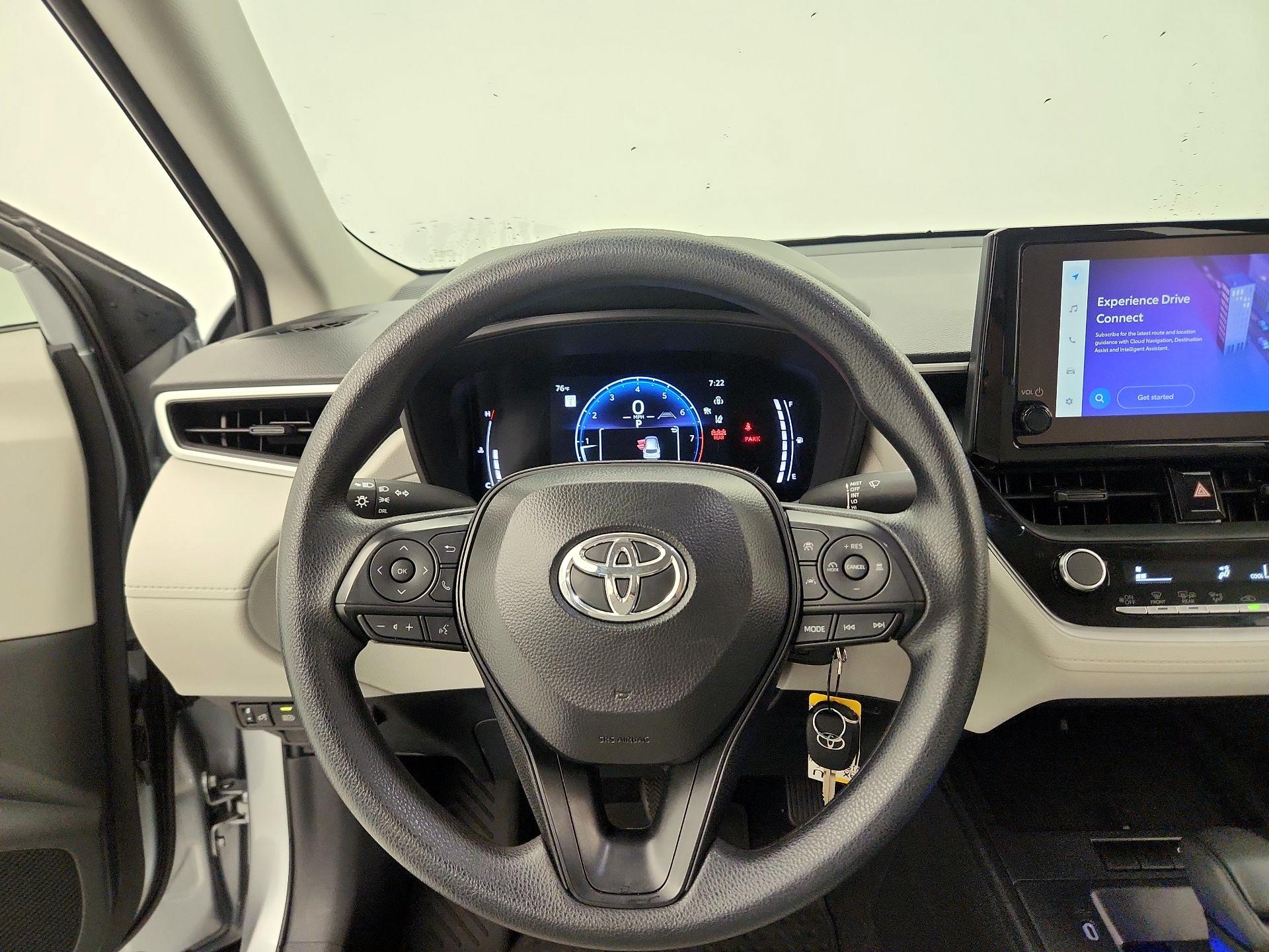 Thumbnail: 2026 Toyota Corolla Cross - 10