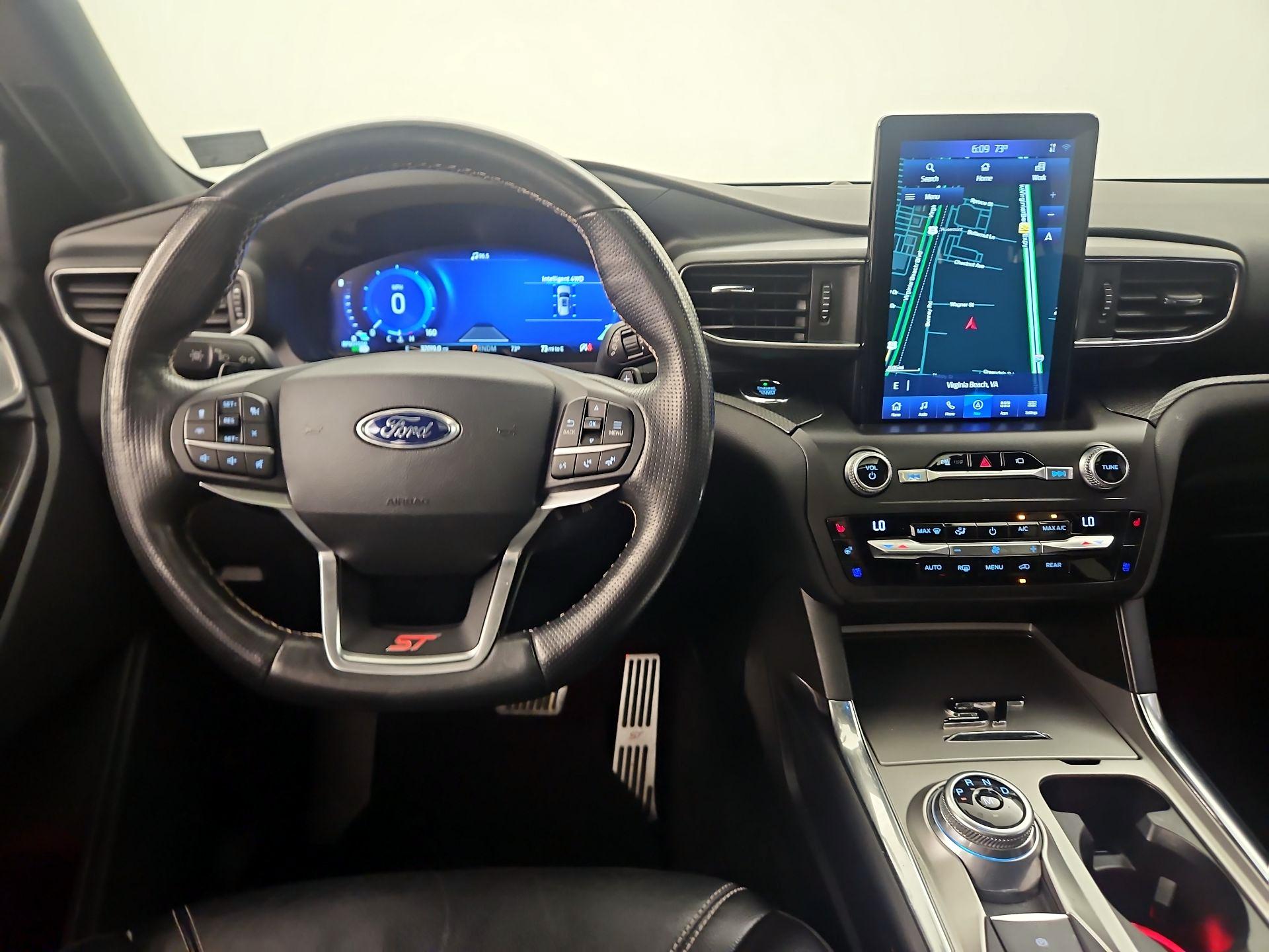 Thumbnail: 2020 Ford Explorer - 10