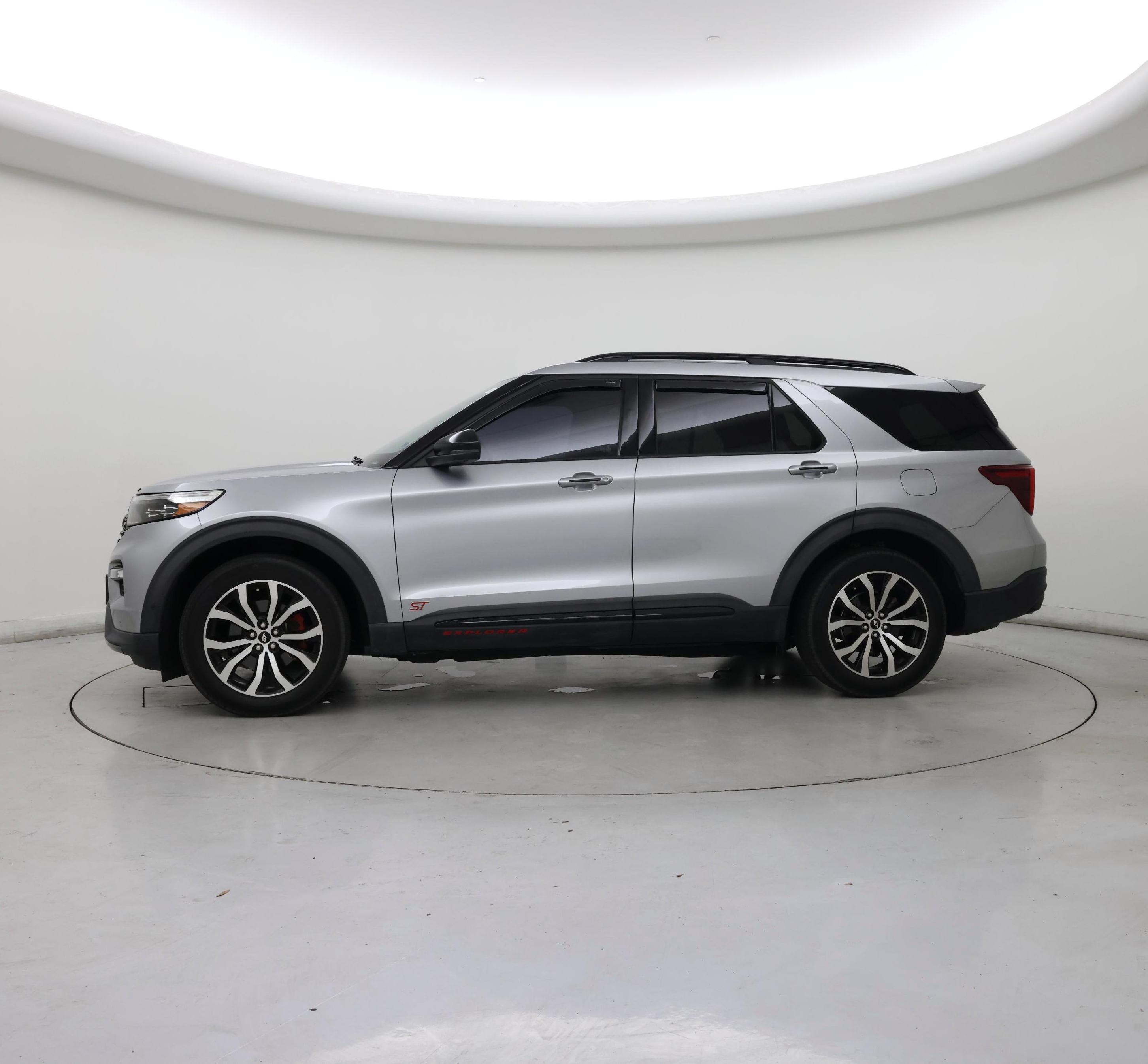 Thumbnail: 2020 Ford Explorer - 3