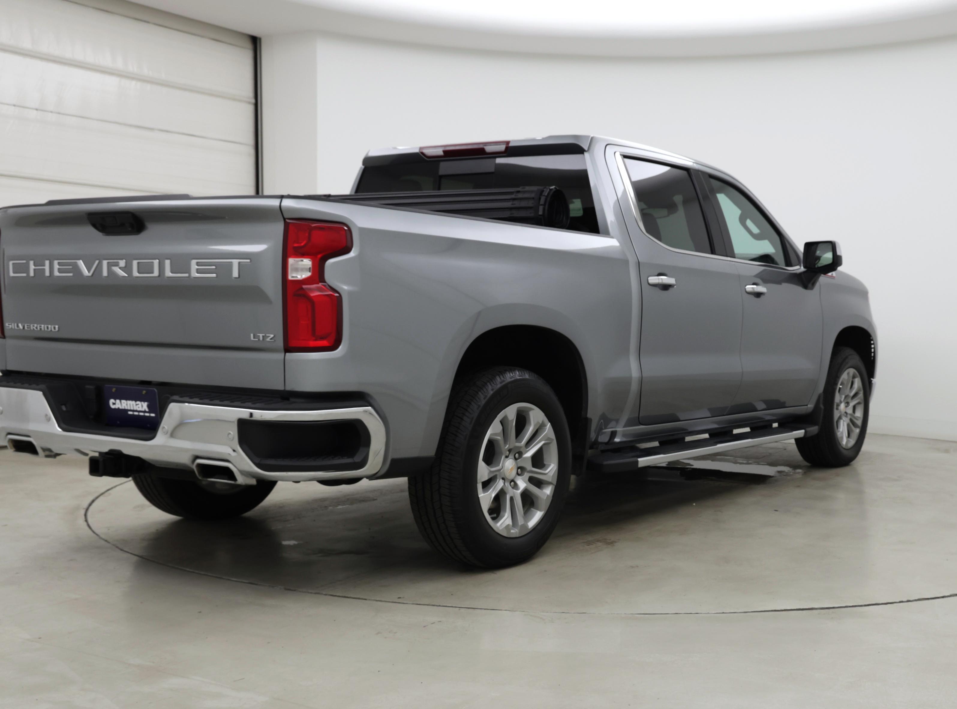 Thumbnail: 2024 Chevrolet Silverado 1500 - 8