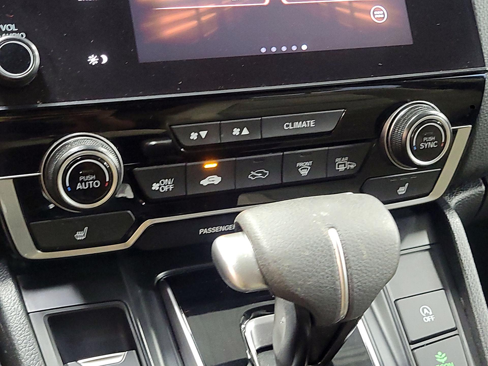 Thumbnail: 2021 Honda CR-V - 16