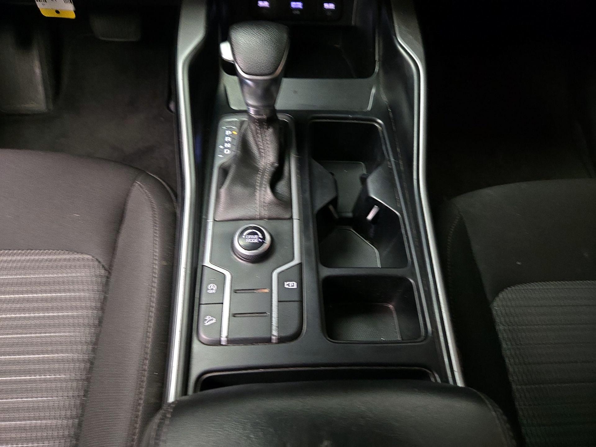 Thumbnail: 2021 Kia Sorento - 17