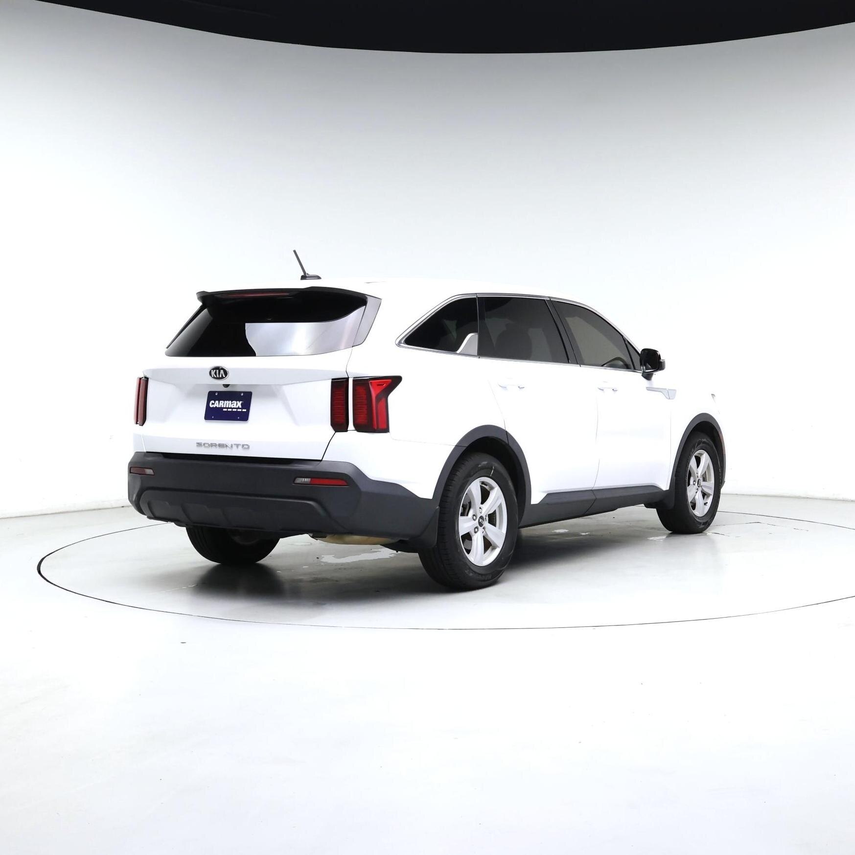 Thumbnail: 2021 Kia Sorento - 8