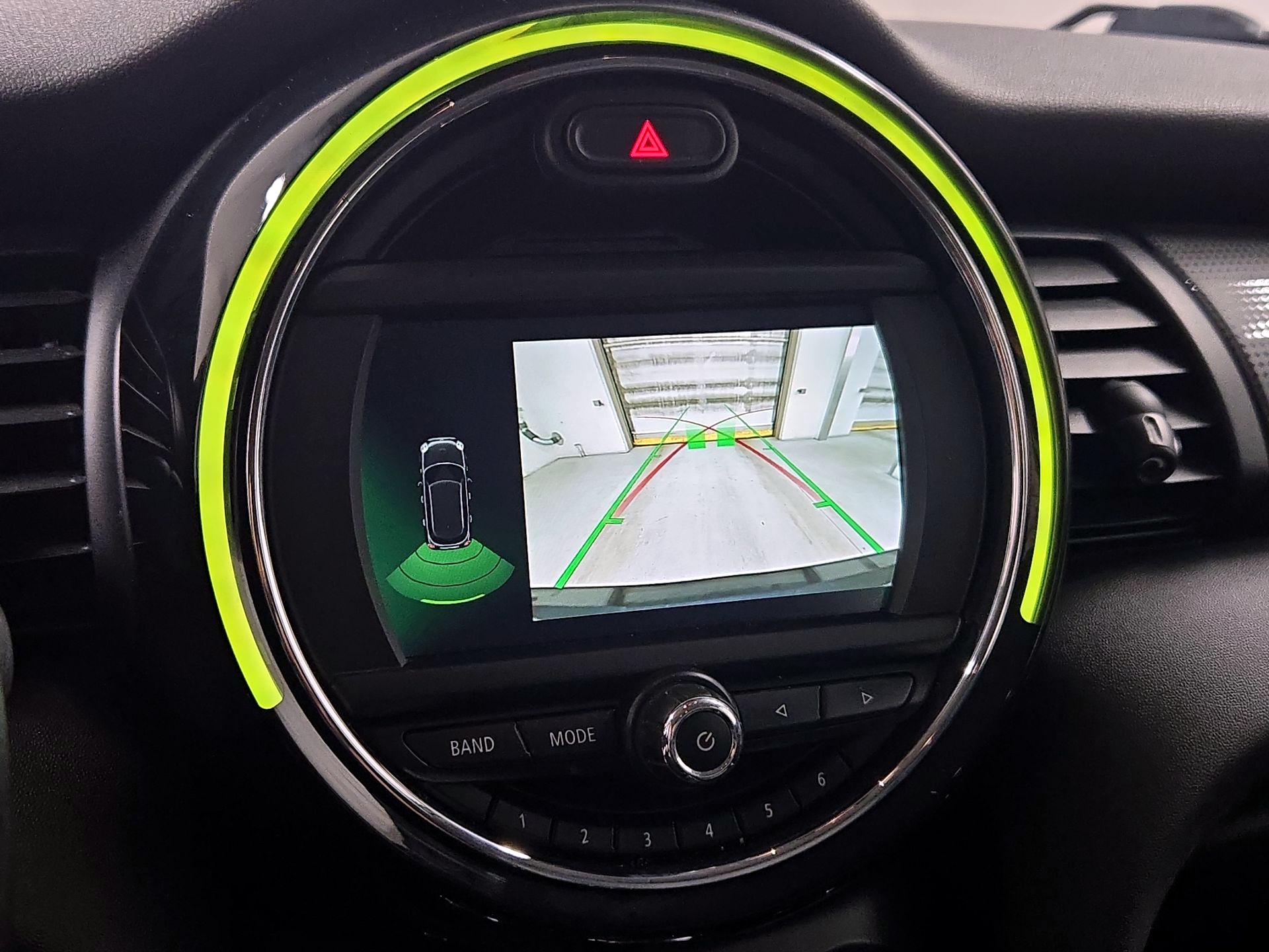 Thumbnail: 2019 MINI Cooper Hardtop - 14