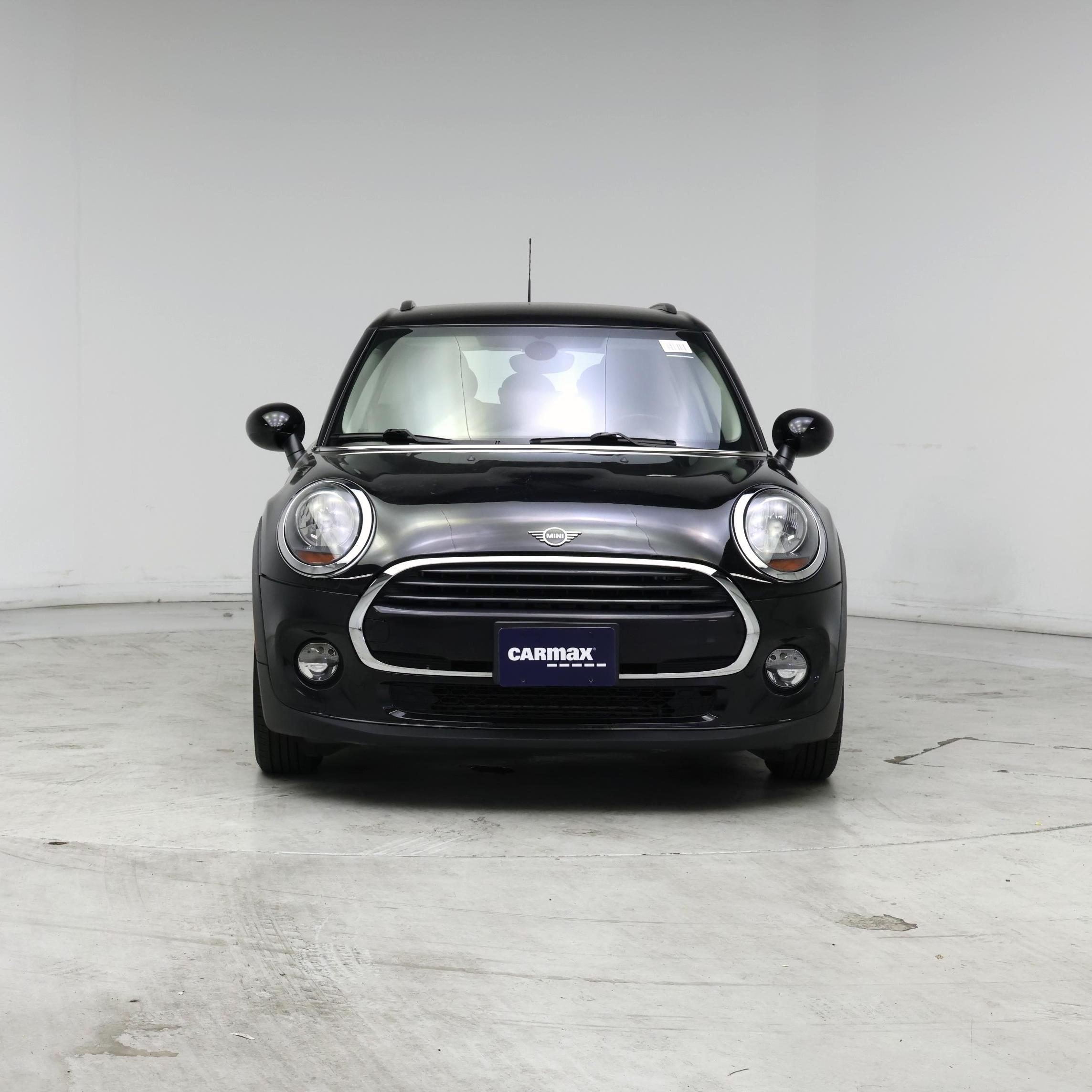 Thumbnail: 2019 MINI Cooper Hardtop - 5