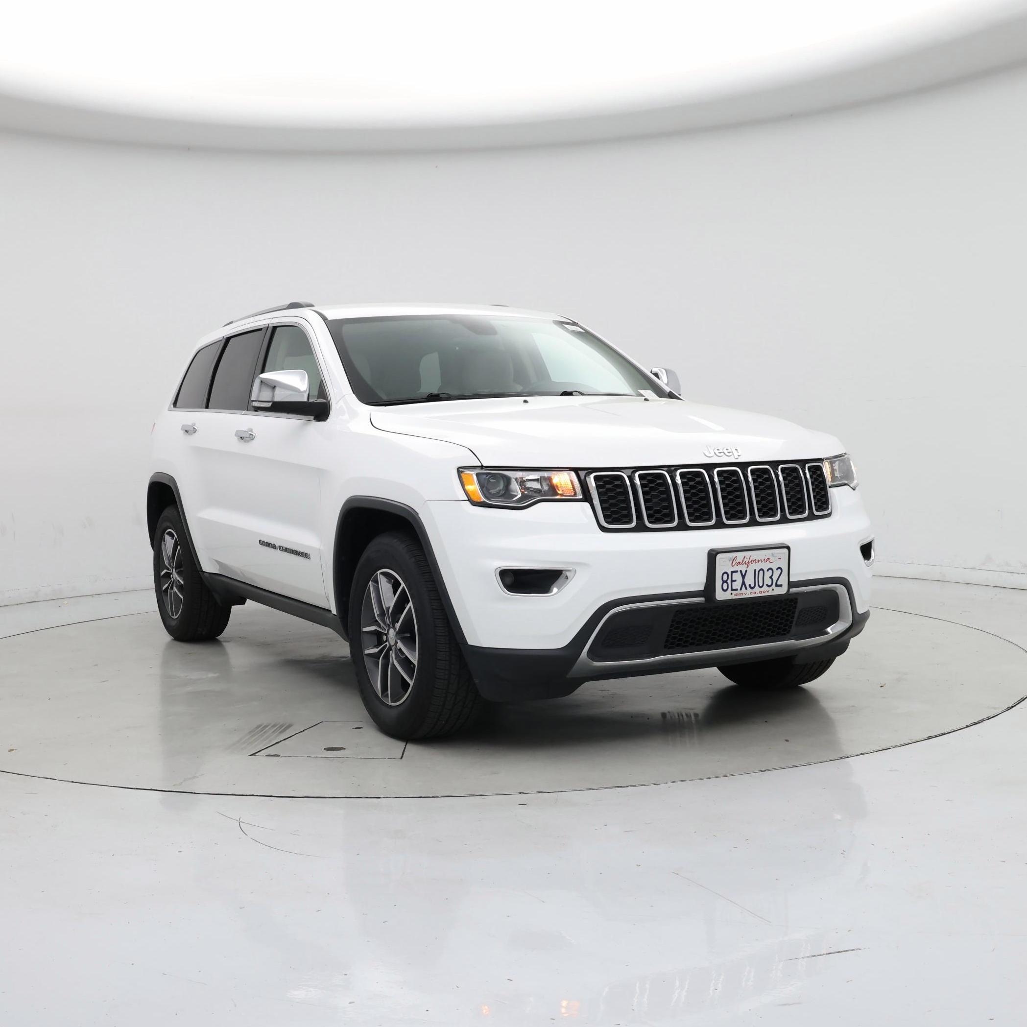 White 2018 Jeep Grand Cherokee SUV / Crossover 4X2 Automatic